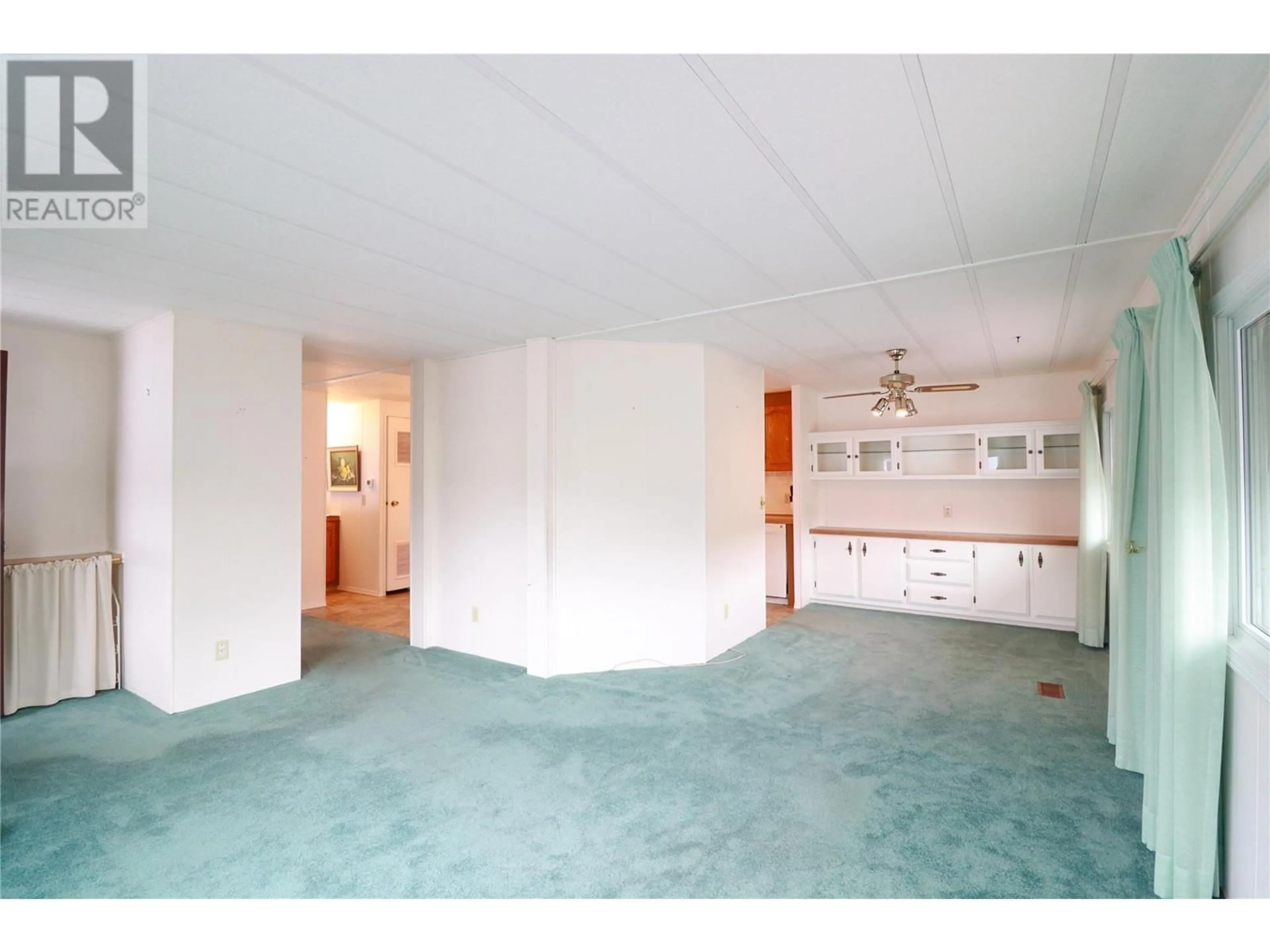 A pic of a room, carpet floors for 999 Burnaby Avenue Unit# 11, Penticton British Columbia V2A1G7