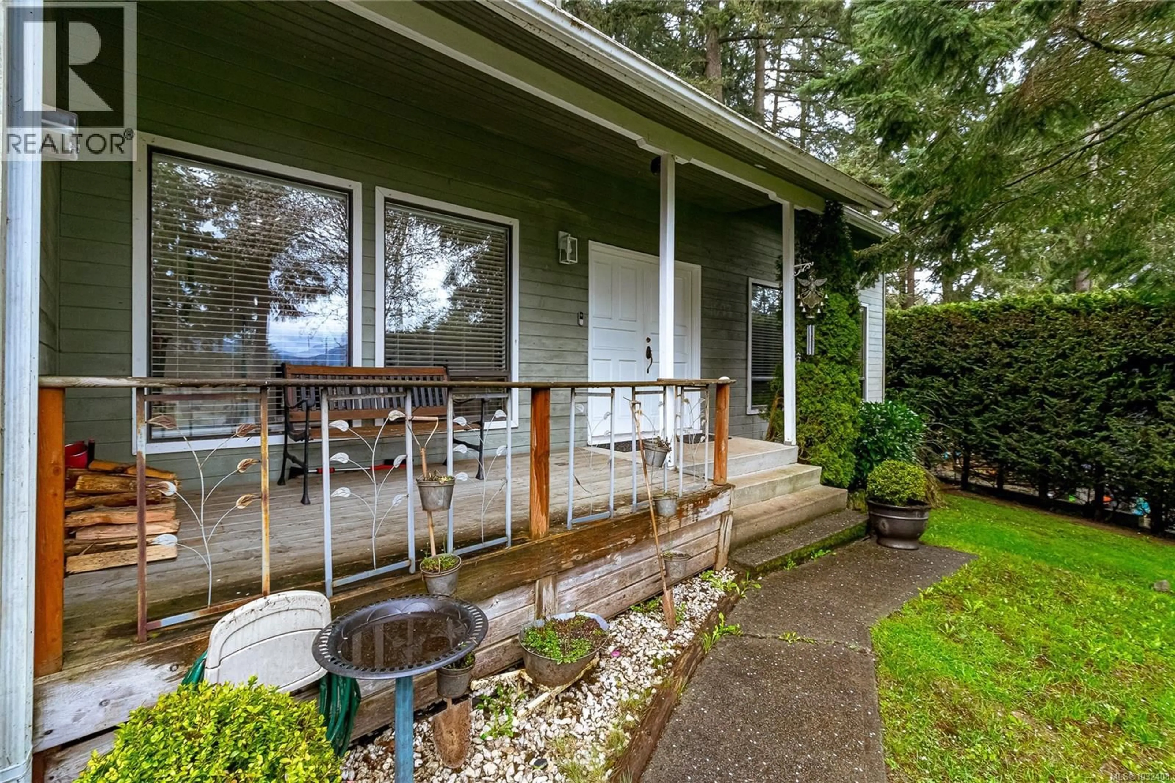 Patio, street for 1693 WILLOW GLEN PLACE, Cowichan Bay British Columbia V0R1N1