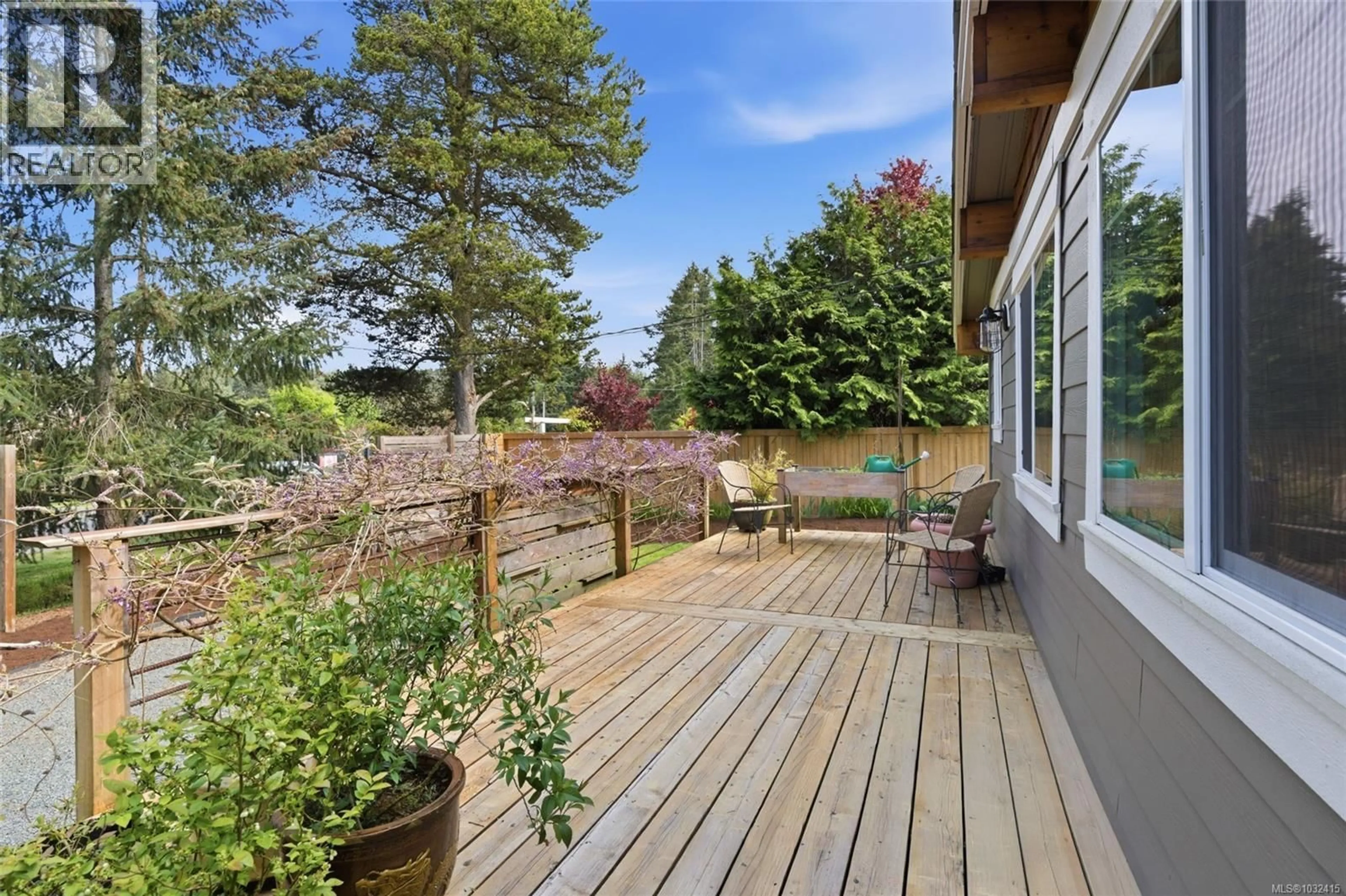Patio, water/lake/river/ocean view for 1691 ACACIA ROAD, Nanoose Bay British Columbia V9P9C6