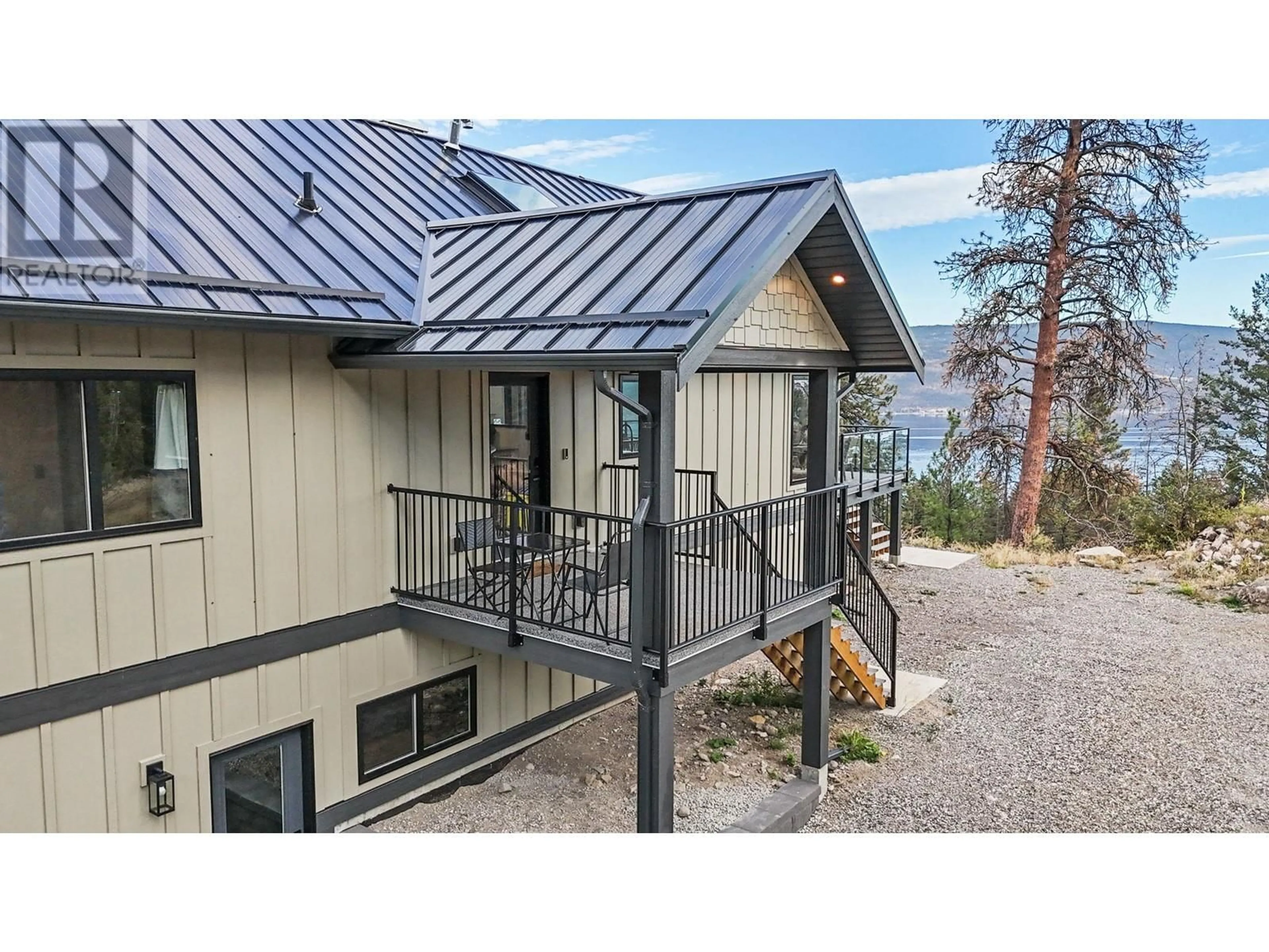 Home with vinyl exterior material, mountain view for 591 MOODY CRESCENT, Vernon British Columbia V1H2C8