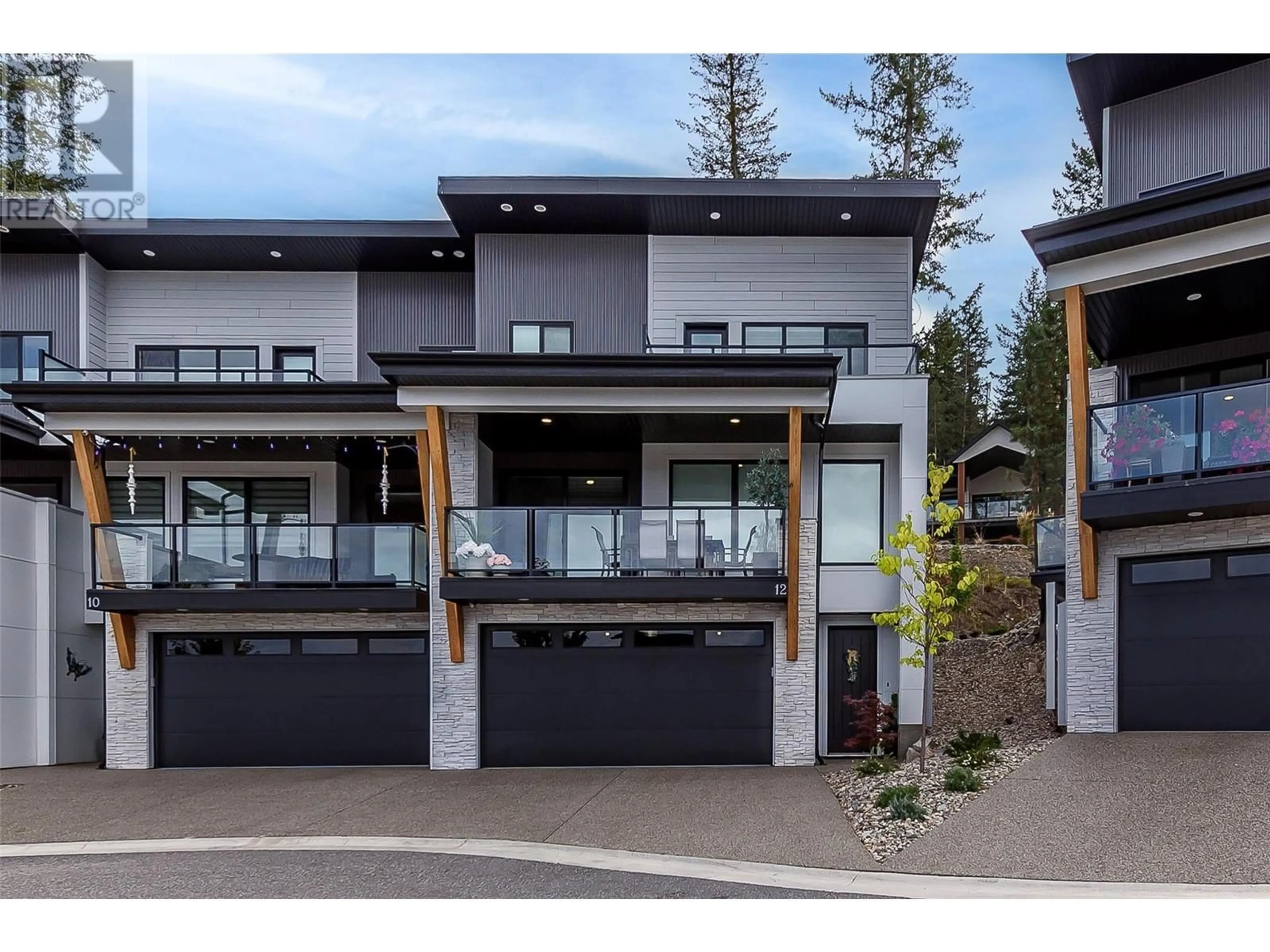 Frontside or backside of a home for 269 Diamond Way Unit# 12, Vernon British Columbia V1H0A2