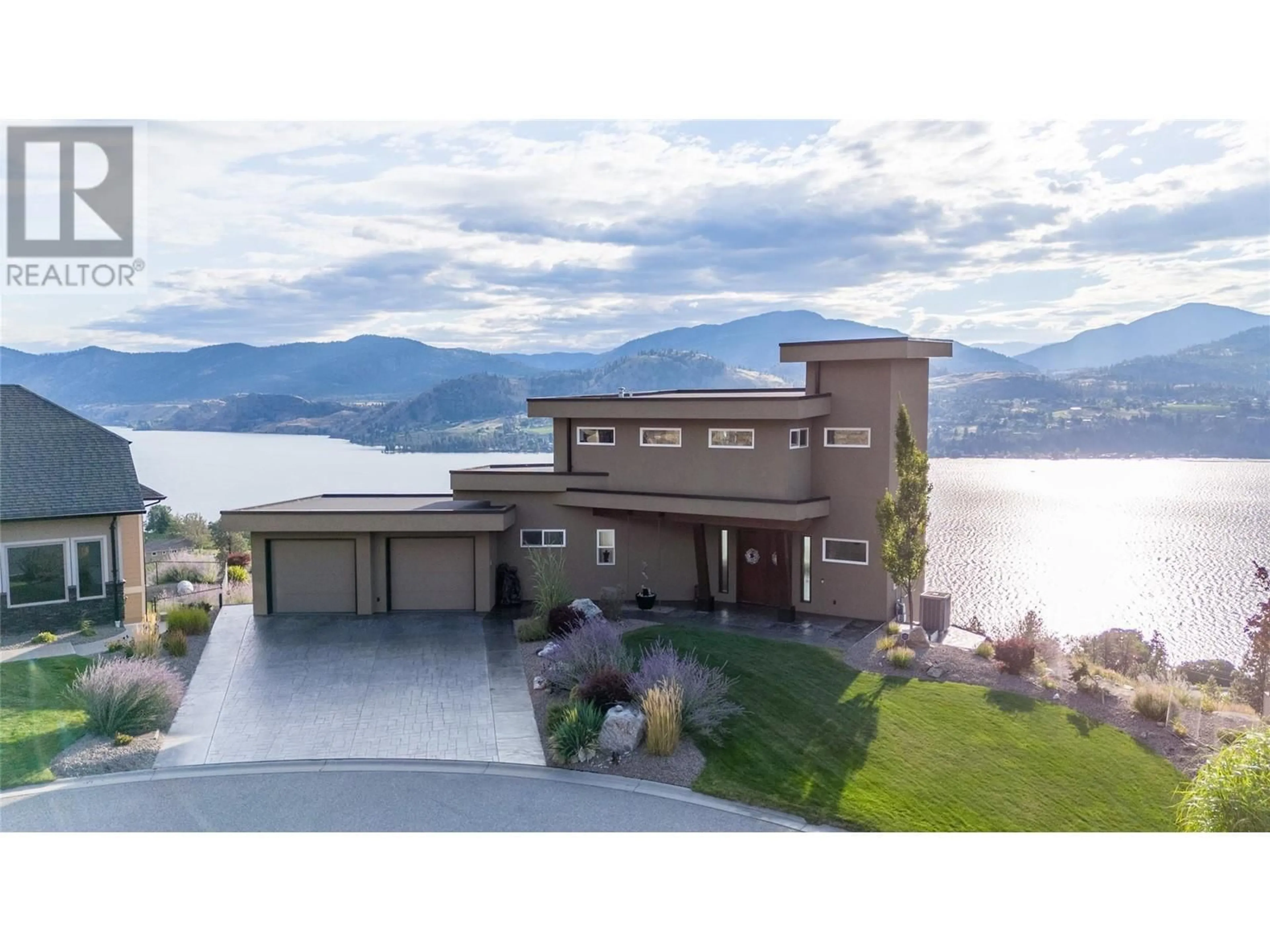 Frontside or backside of a home, lake for 174 Vintage Boulevard, Okanagan Falls British Columbia V0H1R3