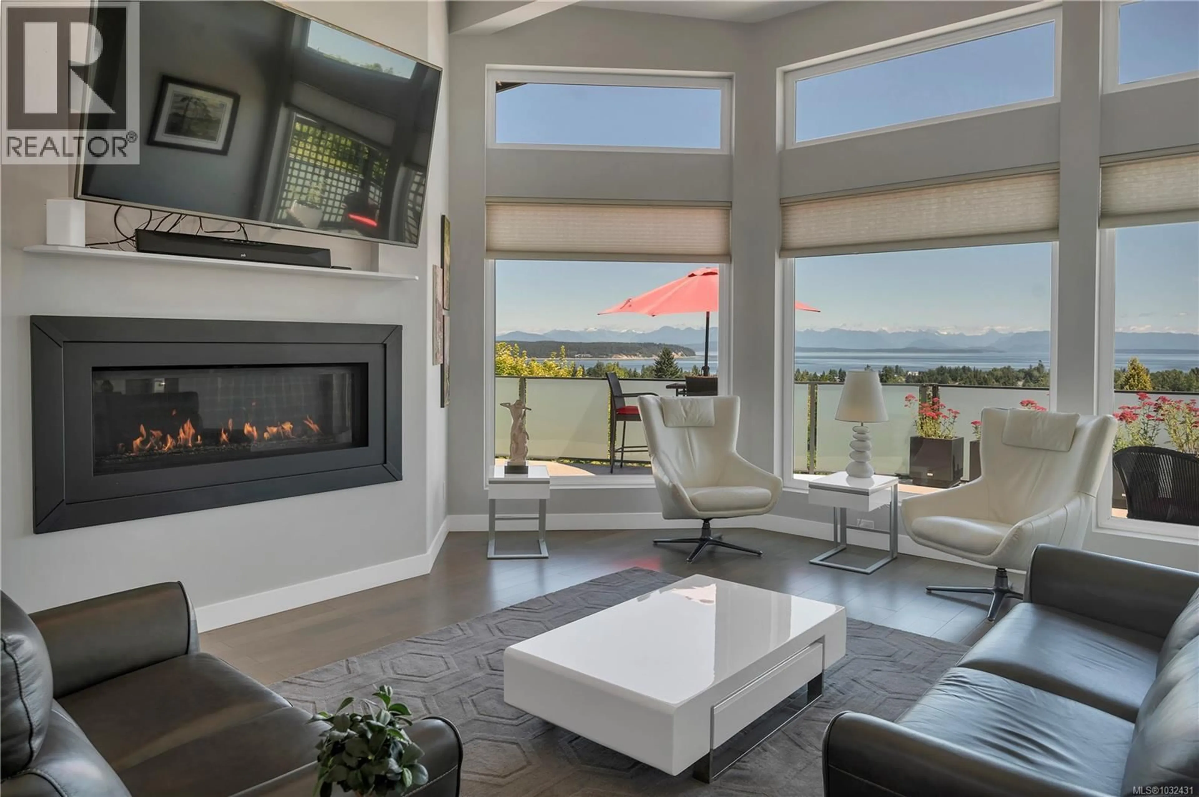 Living room with furniture, ceramic/tile floor for 2661 SUNDERLAND ROAD, Campbell River British Columbia V9H0C8