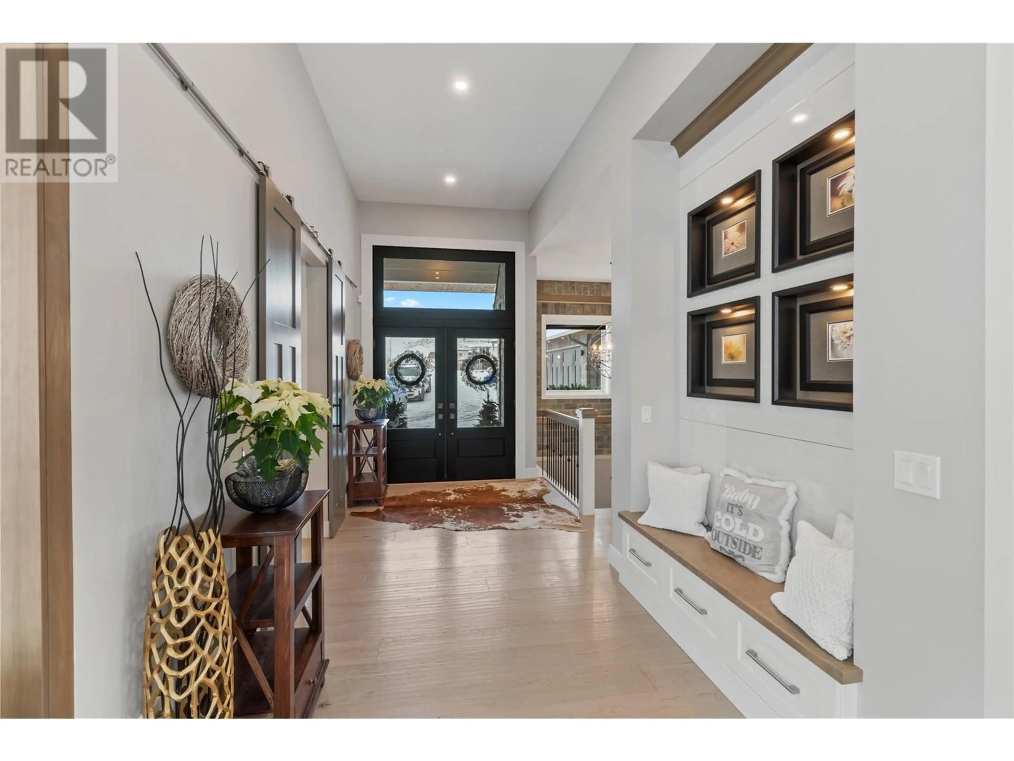 Indoor entryway for 608 Mt Ida Crescent, Coldstream British Columbia V1B3Z6