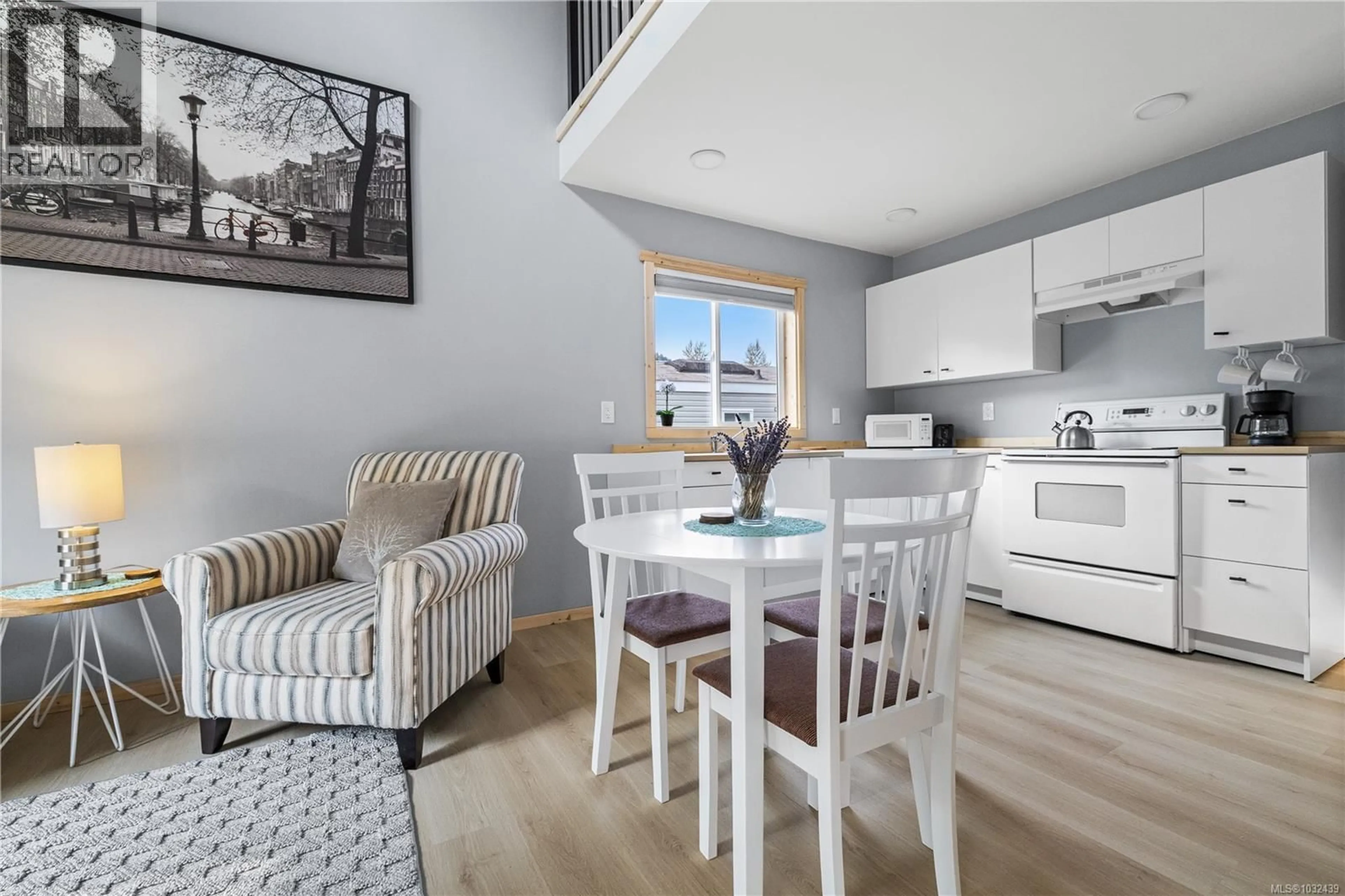 Unknown for 707 KELSEY WAY, Sayward British Columbia V0N1A0