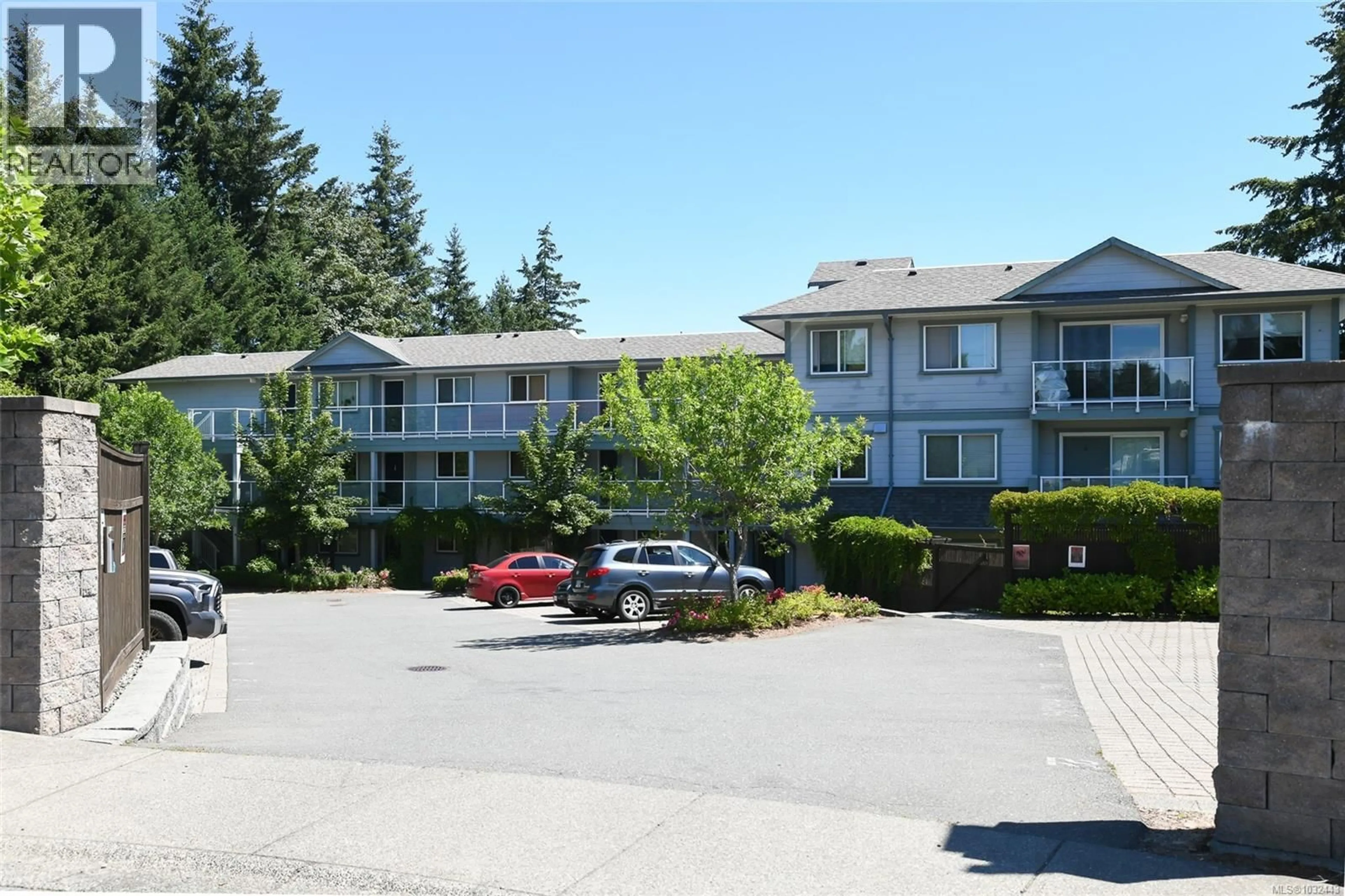 Patio, unknown for 302 - 840 SHAMROCK PLACE, Comox British Columbia V9M4G4