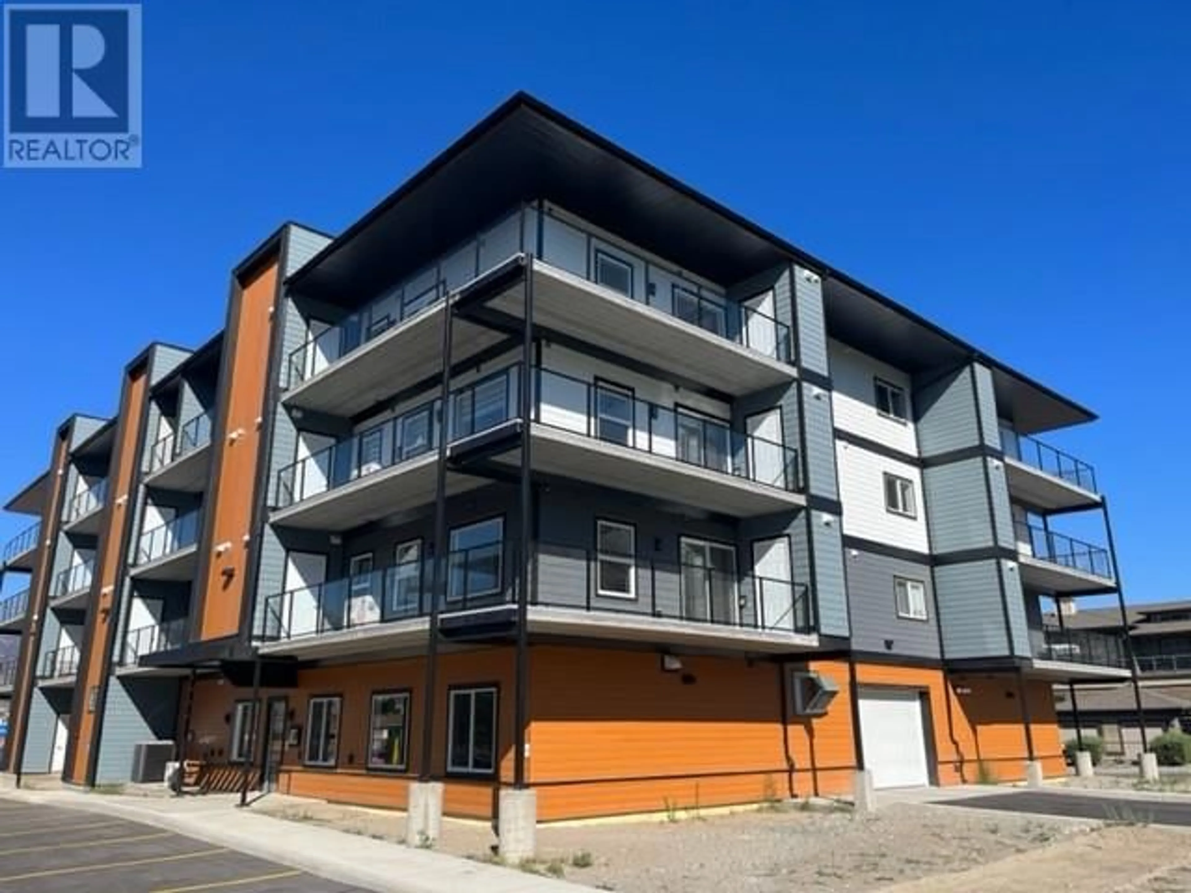 A pic from exterior of the house or condo, the front or back of building for 5640 51st Street Unit# 208, Osoyoos British Columbia V0H1V6