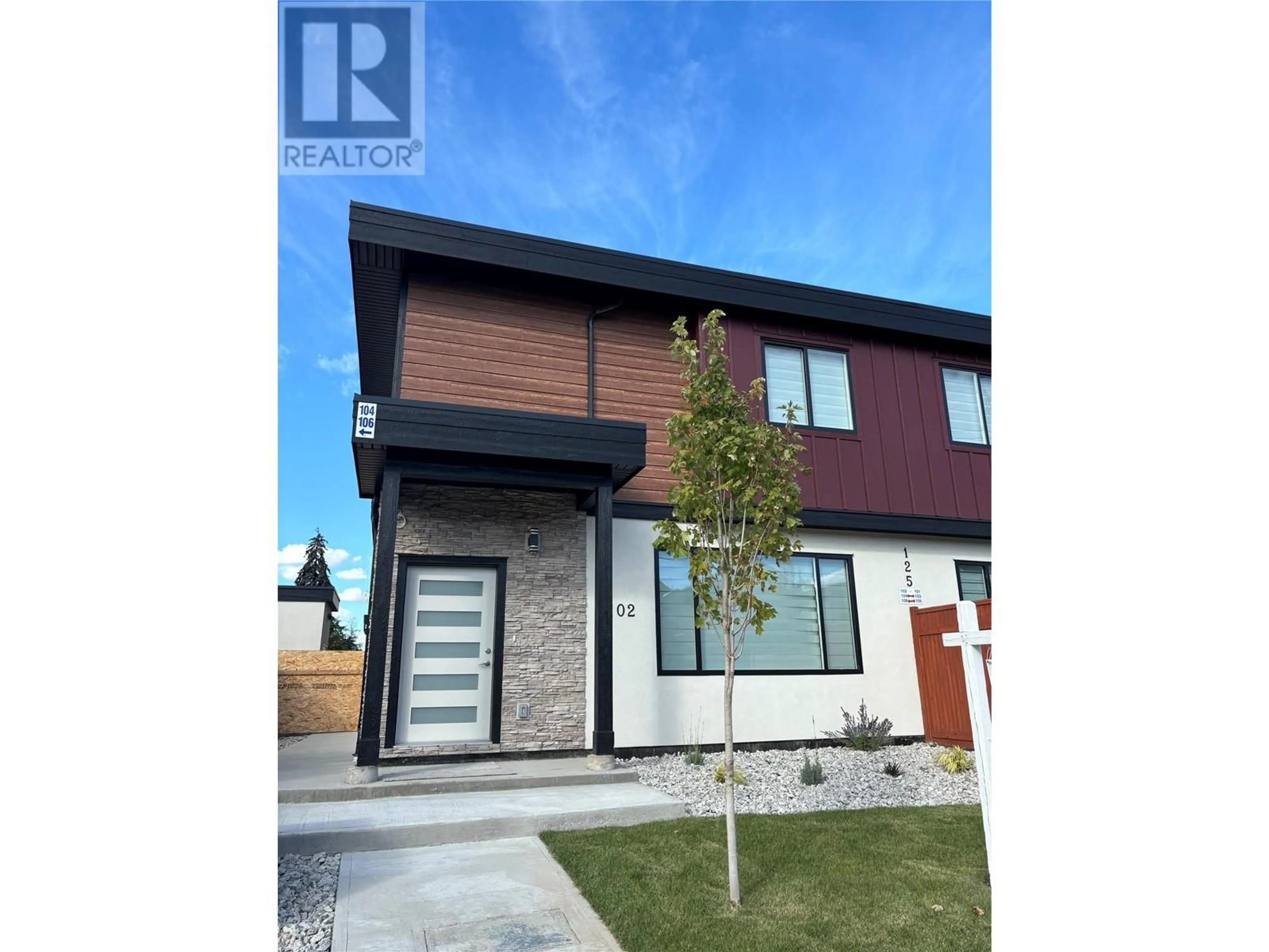 Unknown for 102 - 125 CALGARY AVENUE, Penticton British Columbia V2A2T7