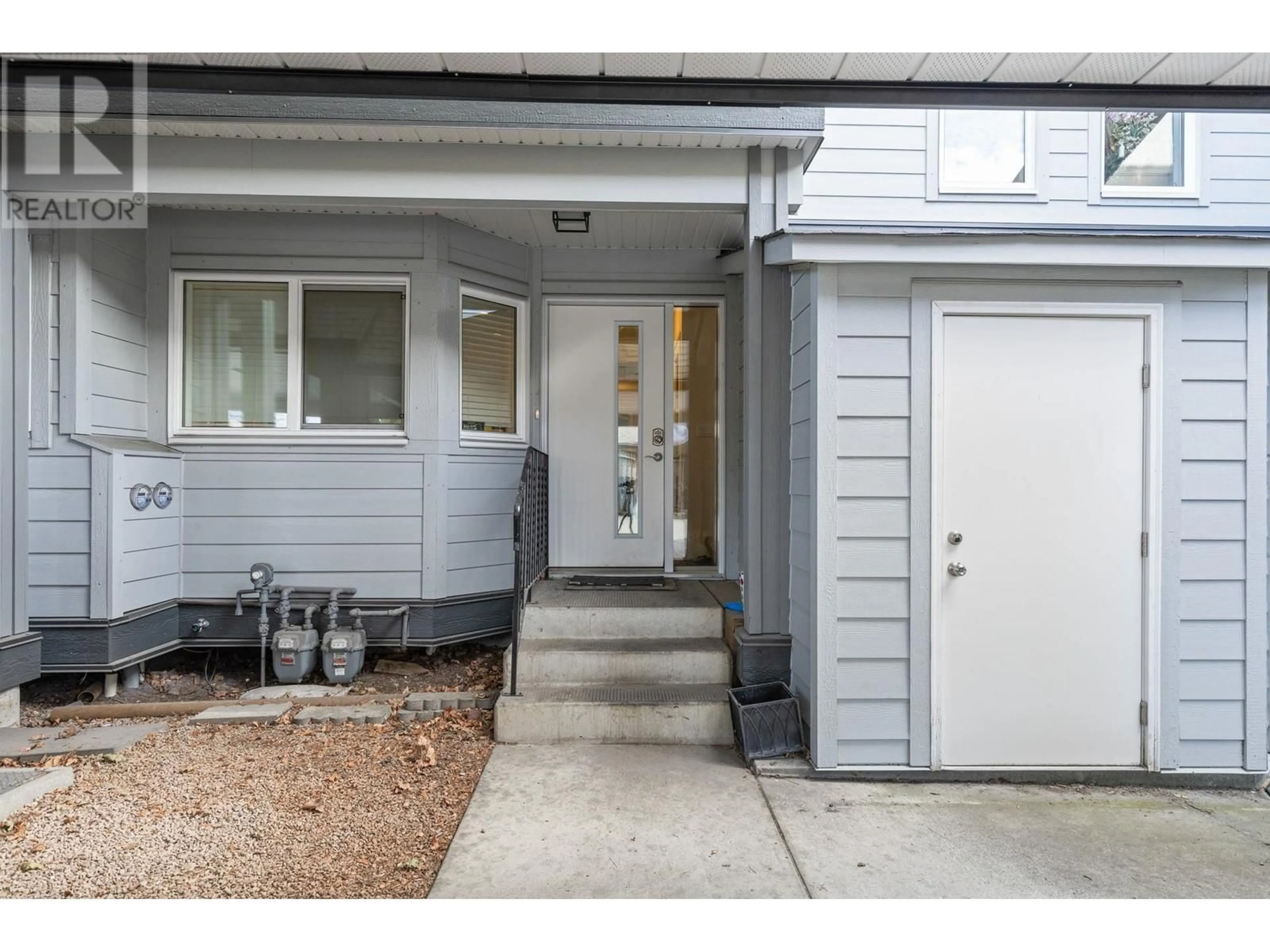 A pic from exterior of the house or condo for 2125 Burtch Road Unit# 410, Kelowna British Columbia V1Y8N1