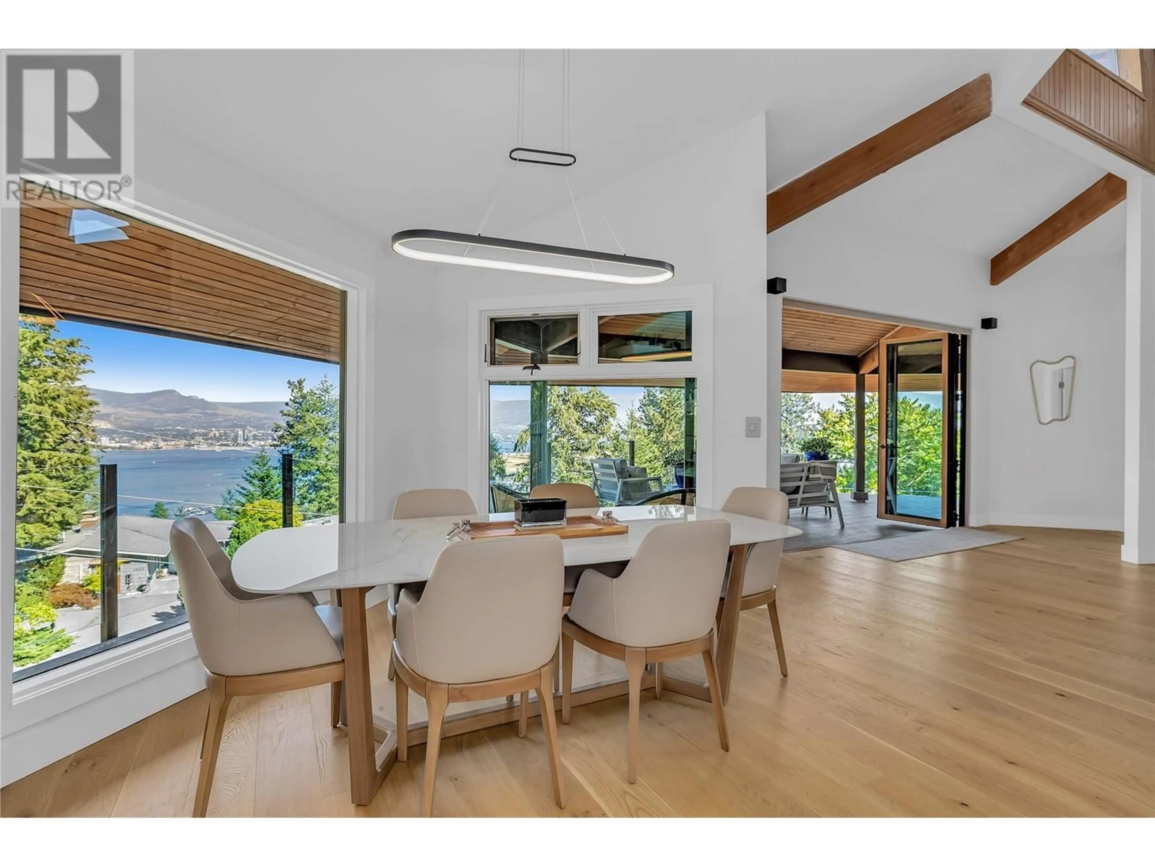 Dining room, wood floors, lake for 1446 Scott Crescent, West Kelowna British Columbia V1Z2X6