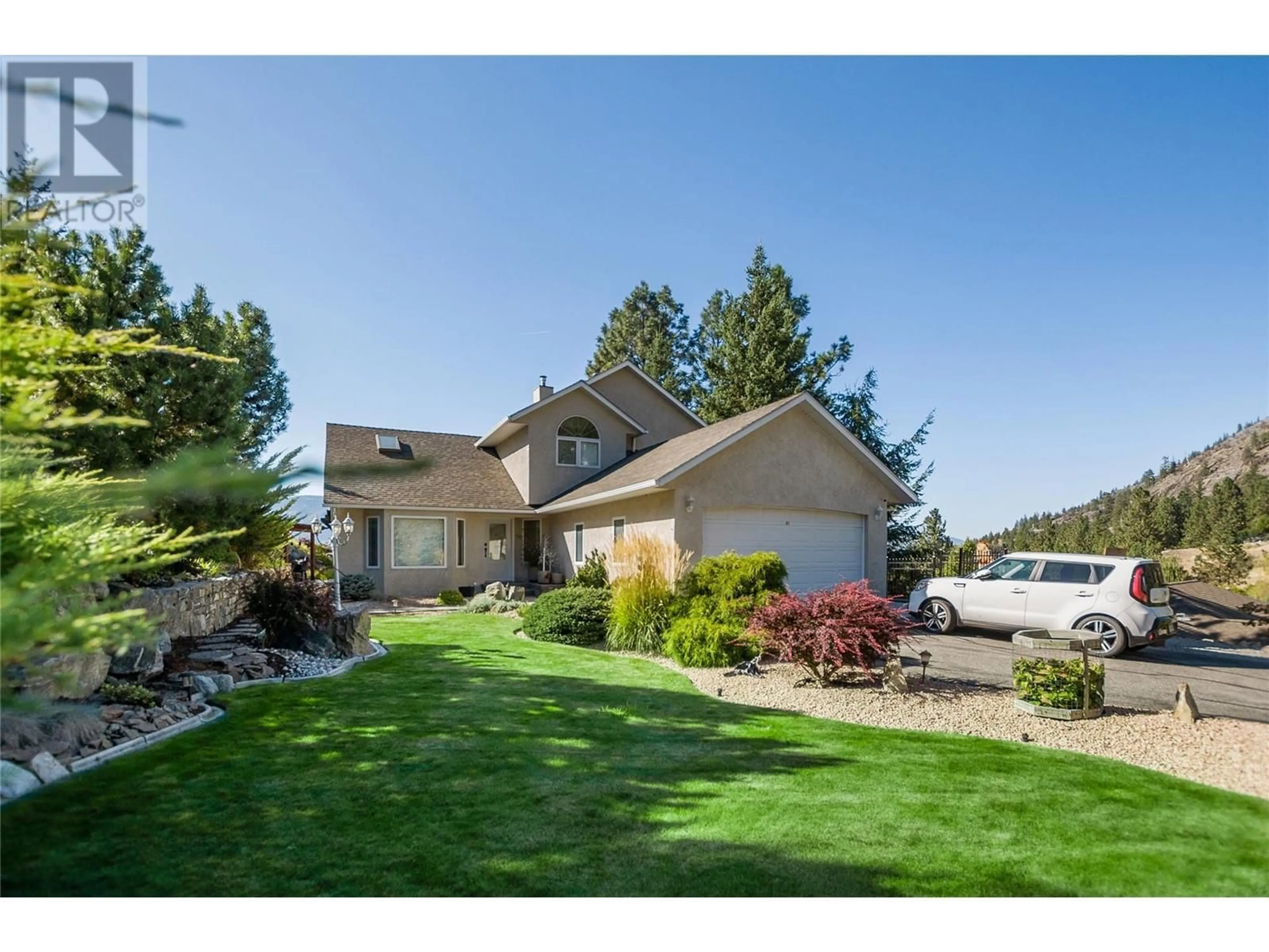 A pic from outside/outdoor area/front of a property/back of a property/a pic from drone, mountain view for 286 ONE QUAIL PLACE, Okanagan Falls British Columbia V0H1R0