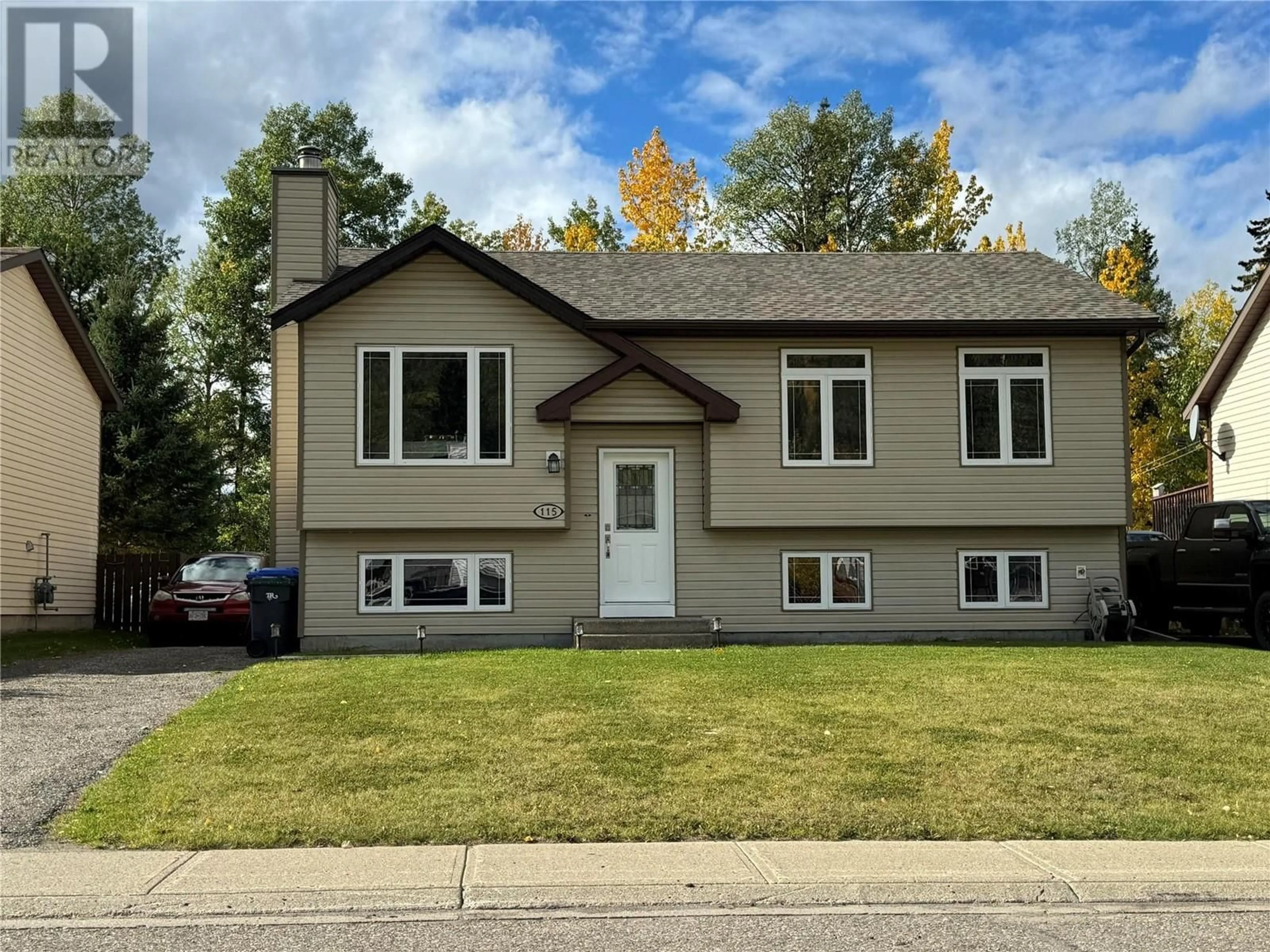 Frontside or backside of a home for 115 Wolverine Avenue, Tumbler Ridge British Columbia V0C2W0