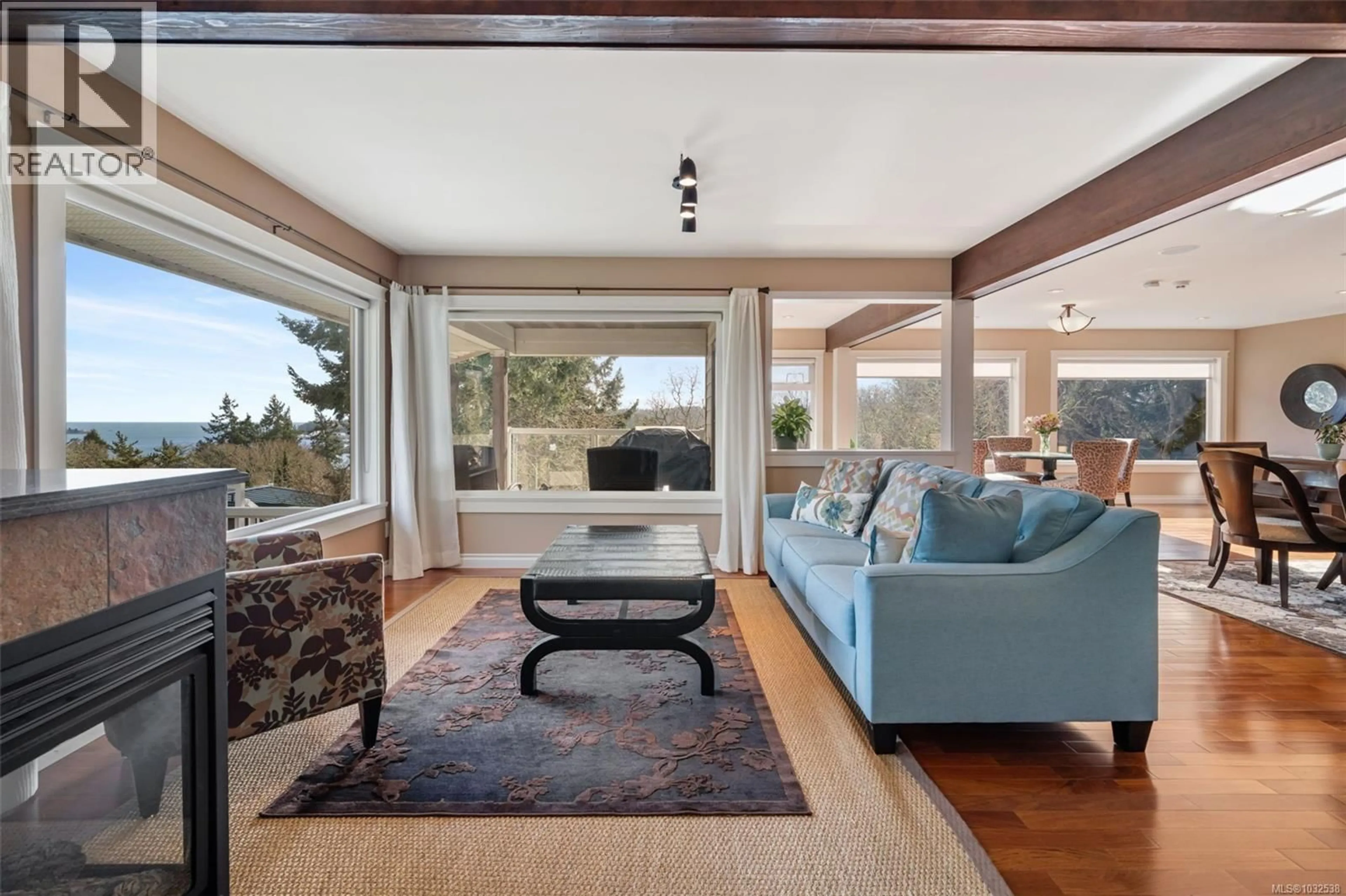 Living room with furniture, unknown for 567 PRINCE ROBERT DRIVE, View Royal British Columbia V9B1E1