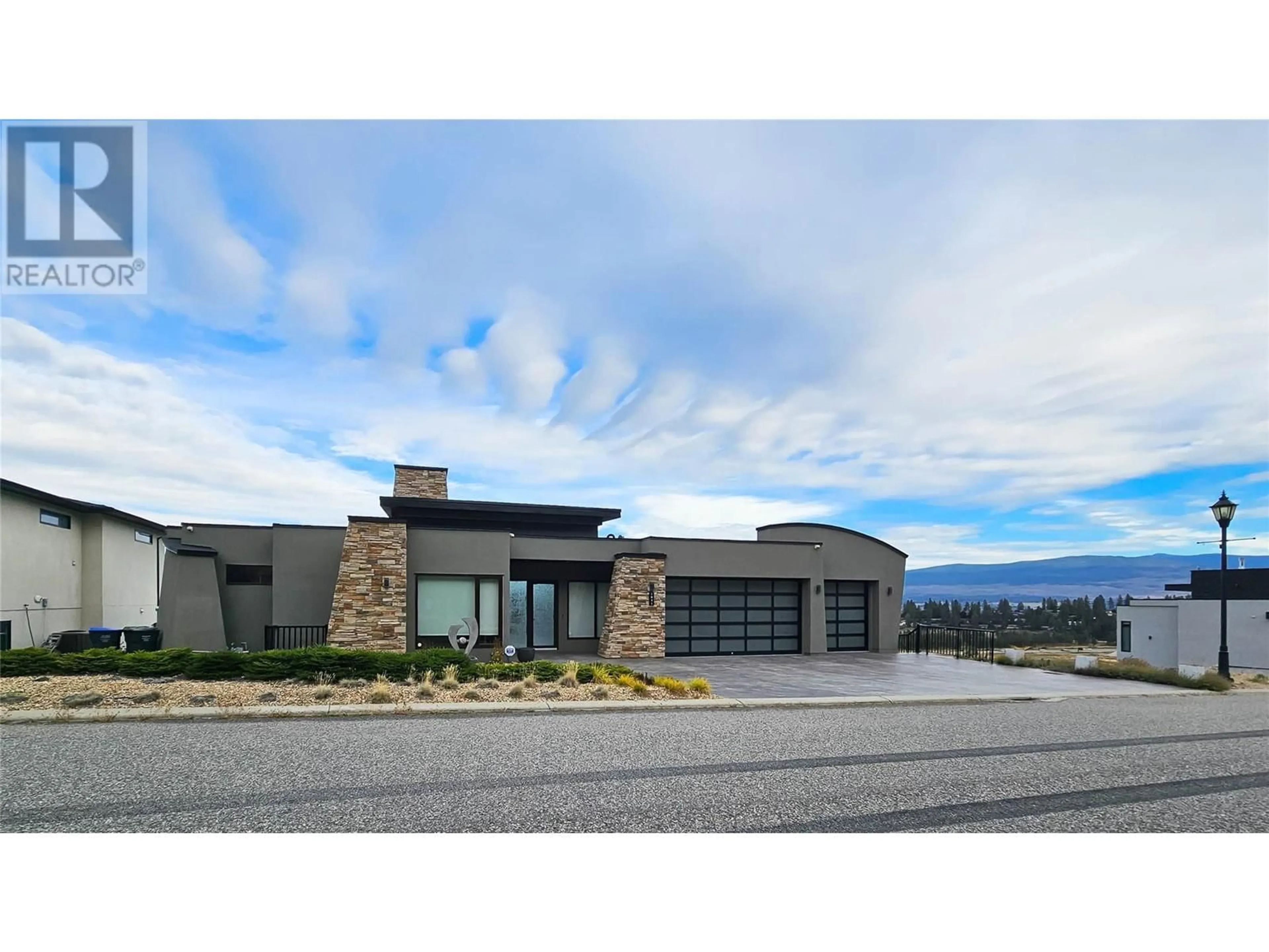 Home with brick exterior material, mountain view for 1851 DIAMOND VIEW DRIVE, West Kelowna British Columbia V1Z4B7