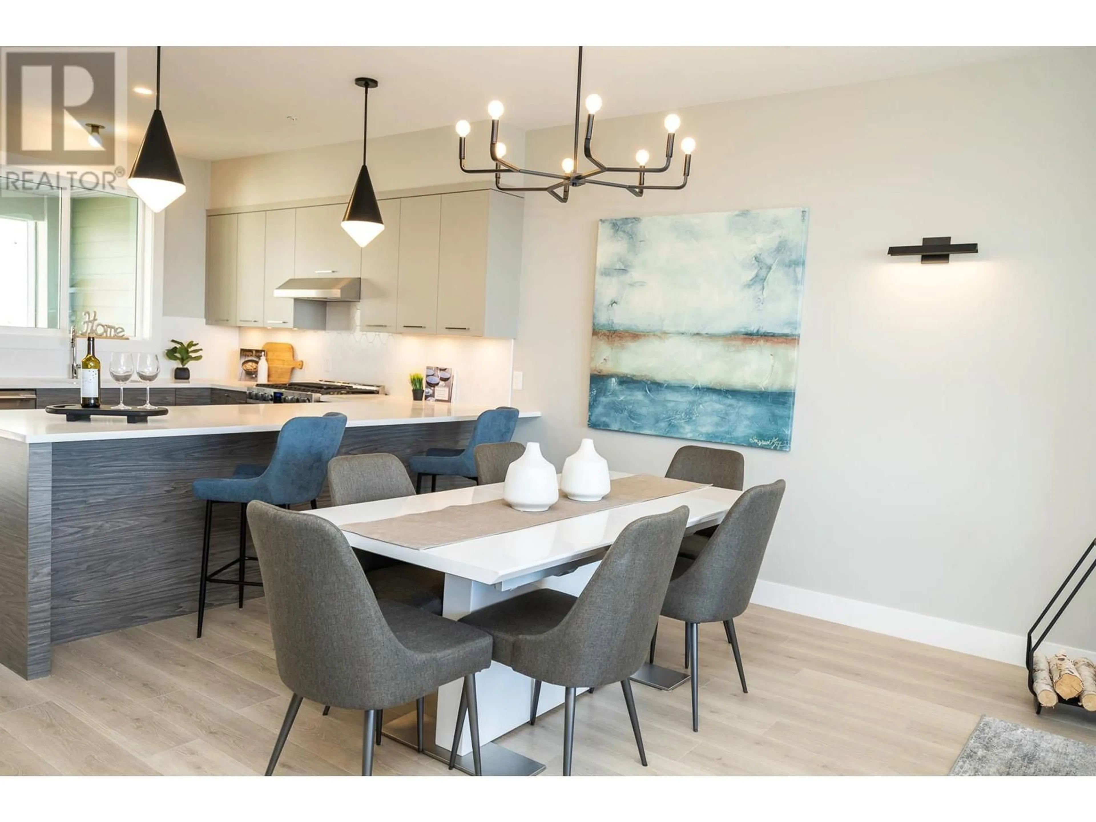 Open concept kitchen, unknown for 270B GRIZZLY RIDGE TRAIL, Big White British Columbia V1P1P4