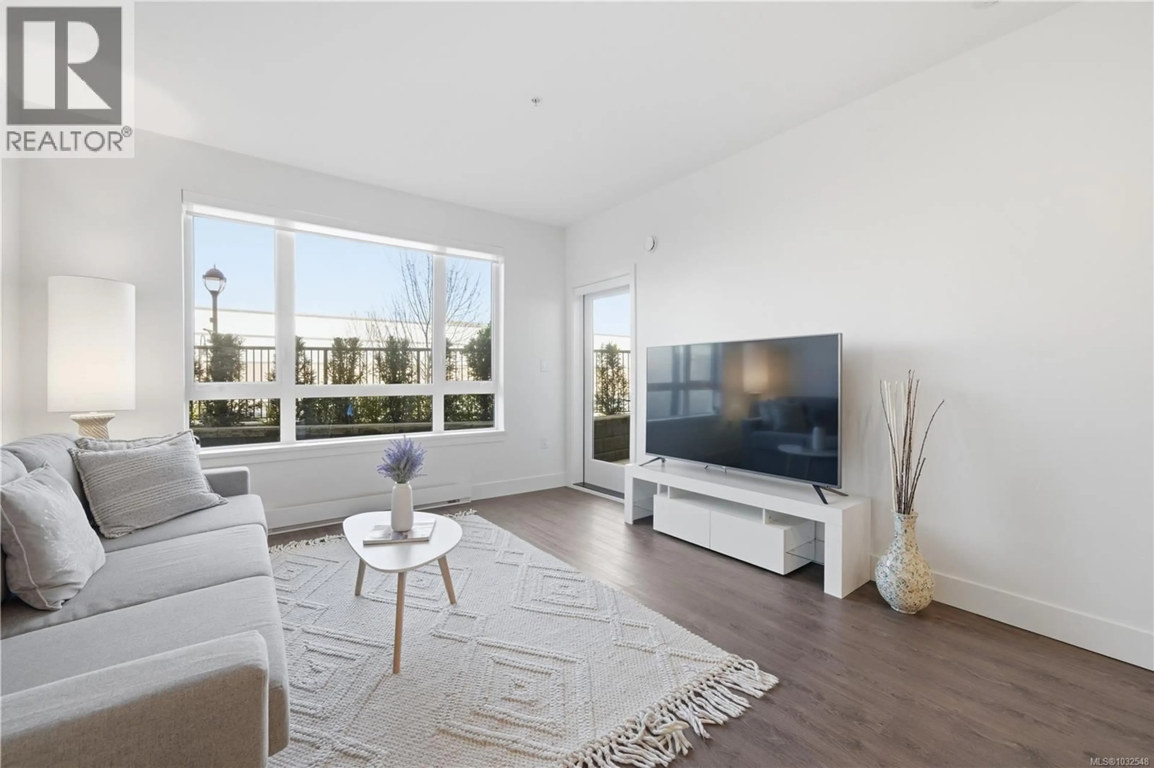 Living room with furniture, unknown for 130 - 920 REUNION AVENUE, Langford British Columbia V9B3Y7