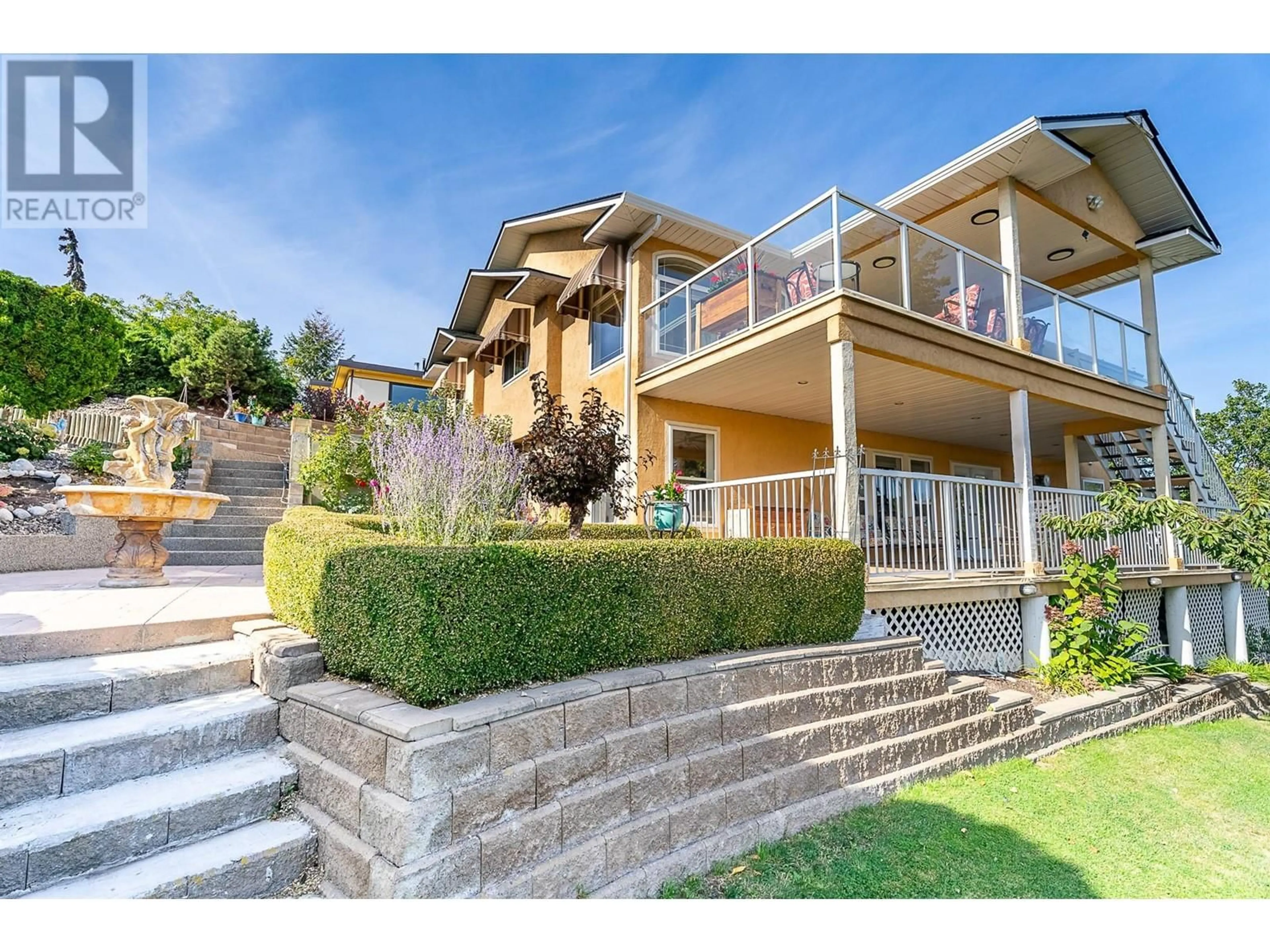 Frontside or backside of a home for 6500 Macdonald Place, Summerland British Columbia V0H1Z1