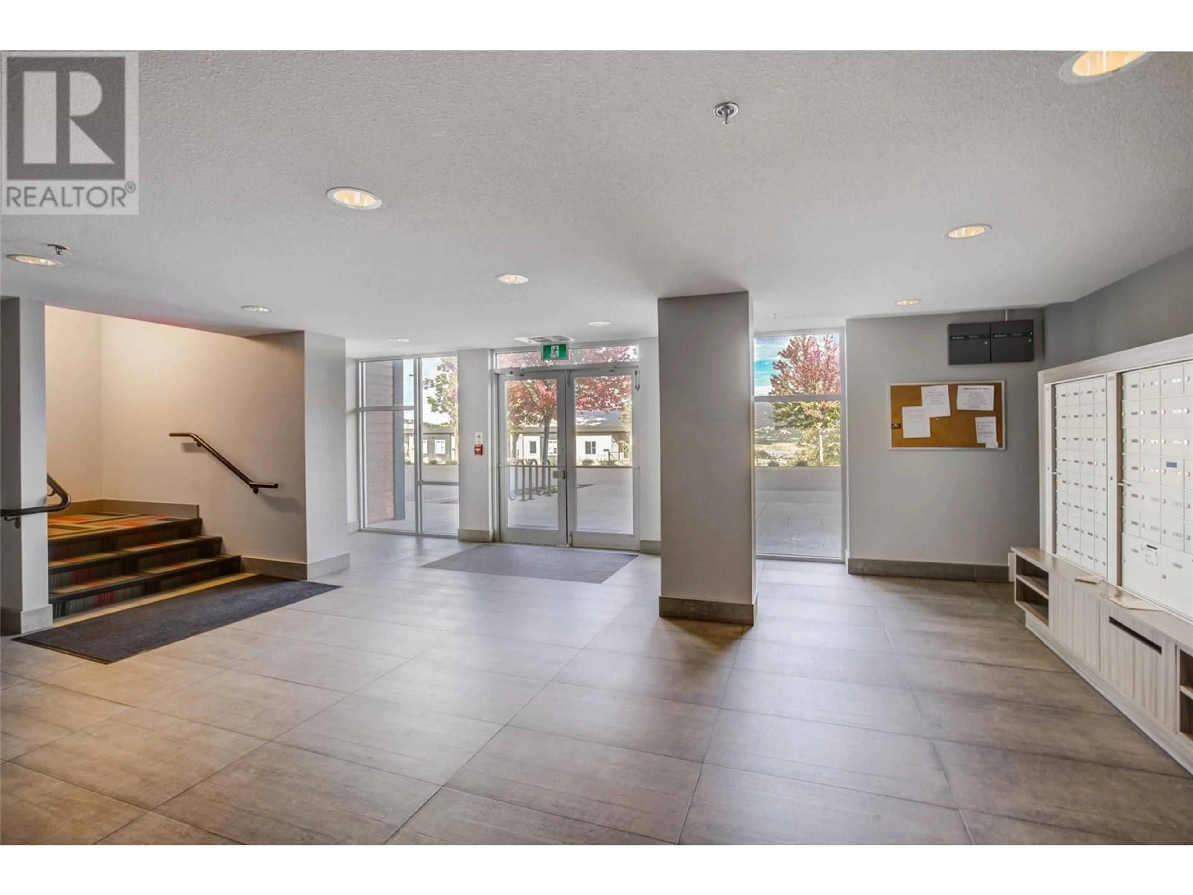 Indoor foyer, unknown floor for 883 Academy Way Unit# PH3, Kelowna British Columbia V1V0A3