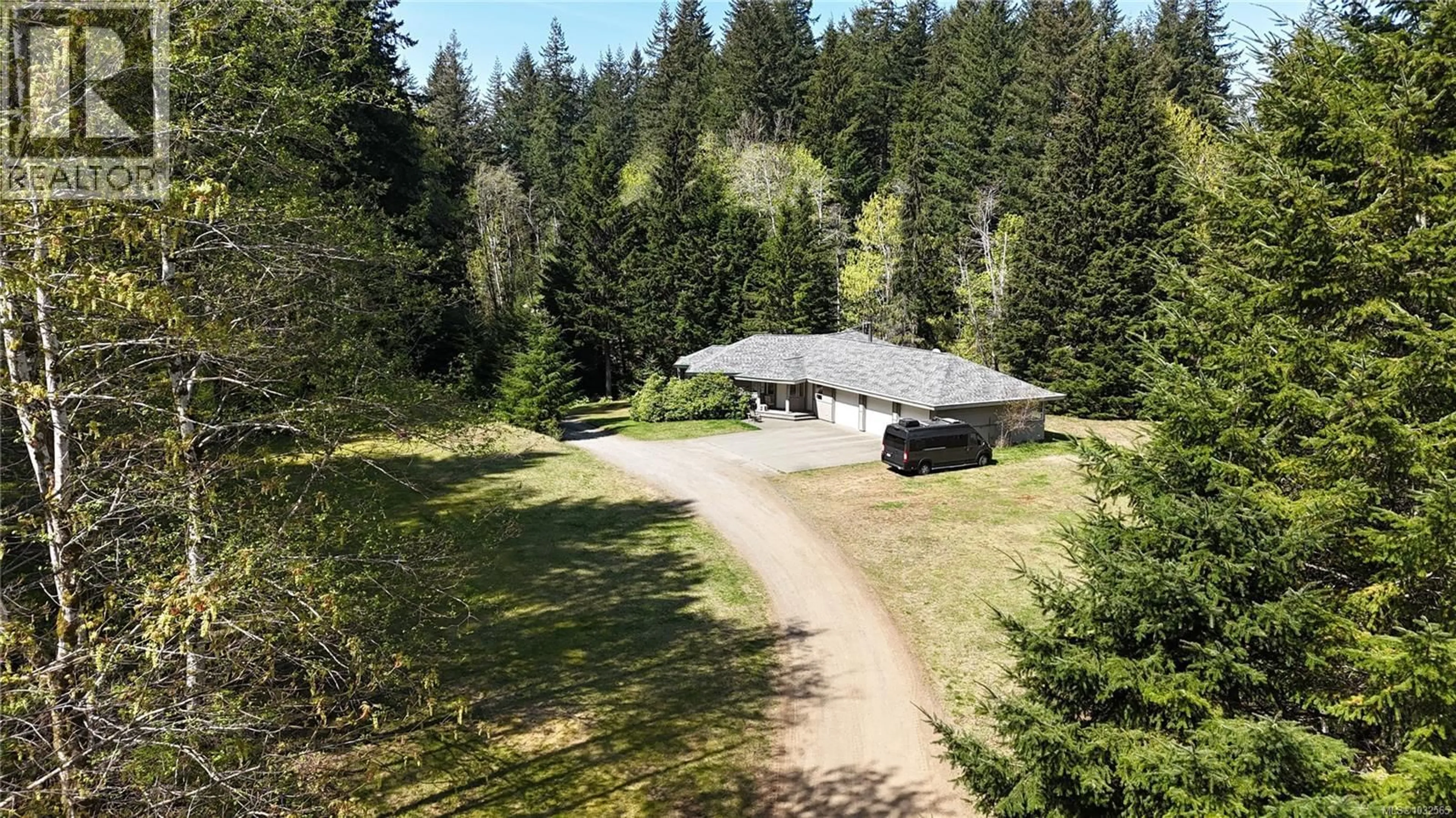 A pic from outside/outdoor area/front of a property/back of a property/a pic from drone, forest/trees view for 4901 ARGONAUT ROAD, Campbell River British Columbia V9H1P3