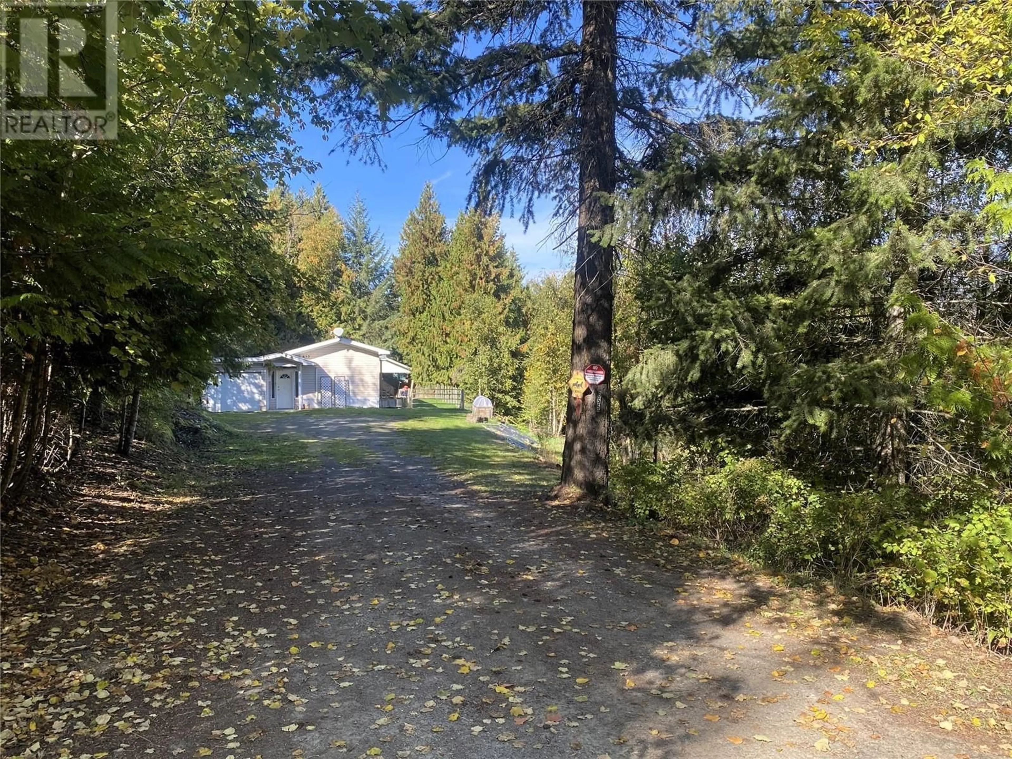 Shed for 655 Caouette Road, Sorrento British Columbia V0E2W1