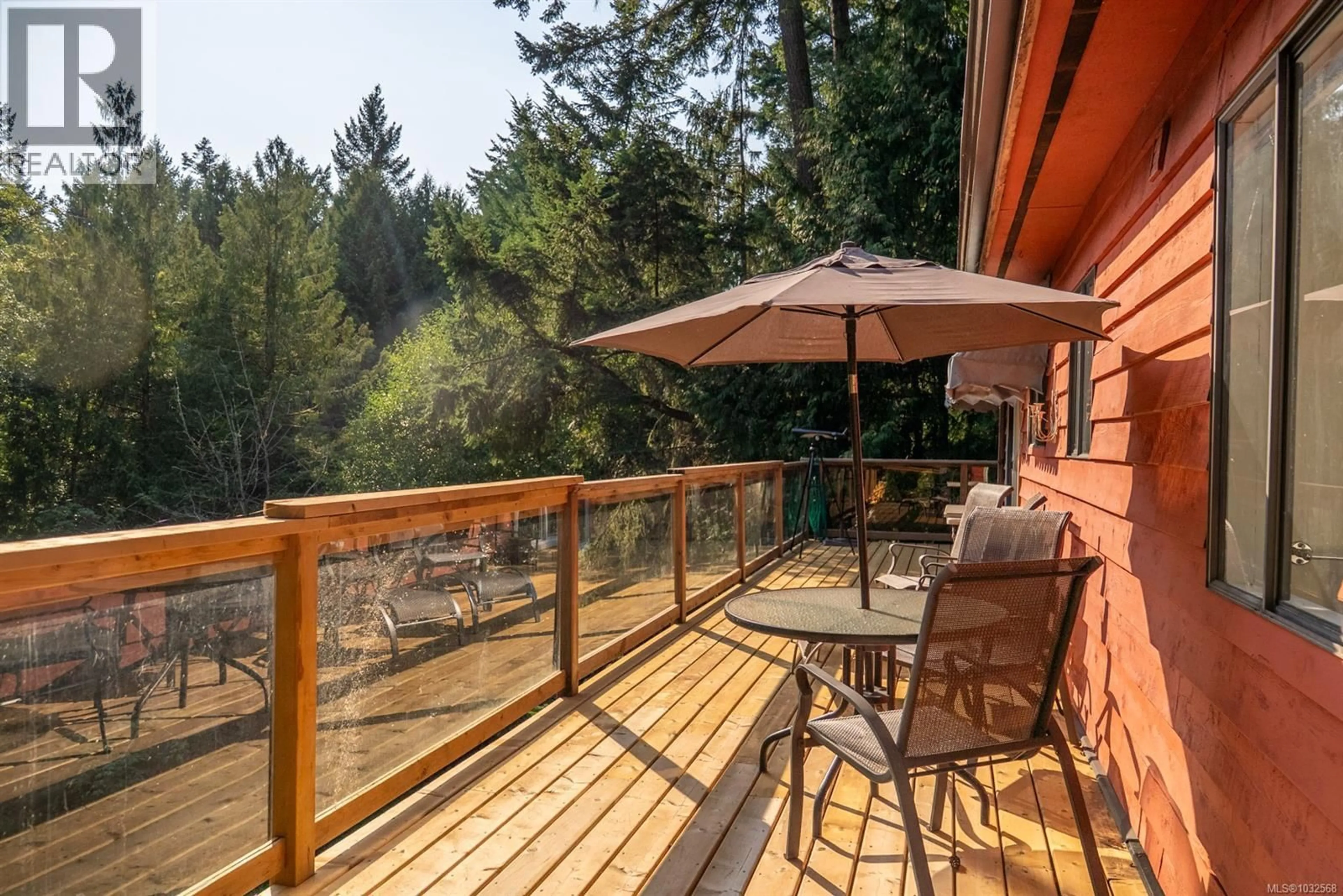 Patio, water/lake/river/ocean view for 4609 SAILOR ROAD, Pender Island British Columbia V0N2M2