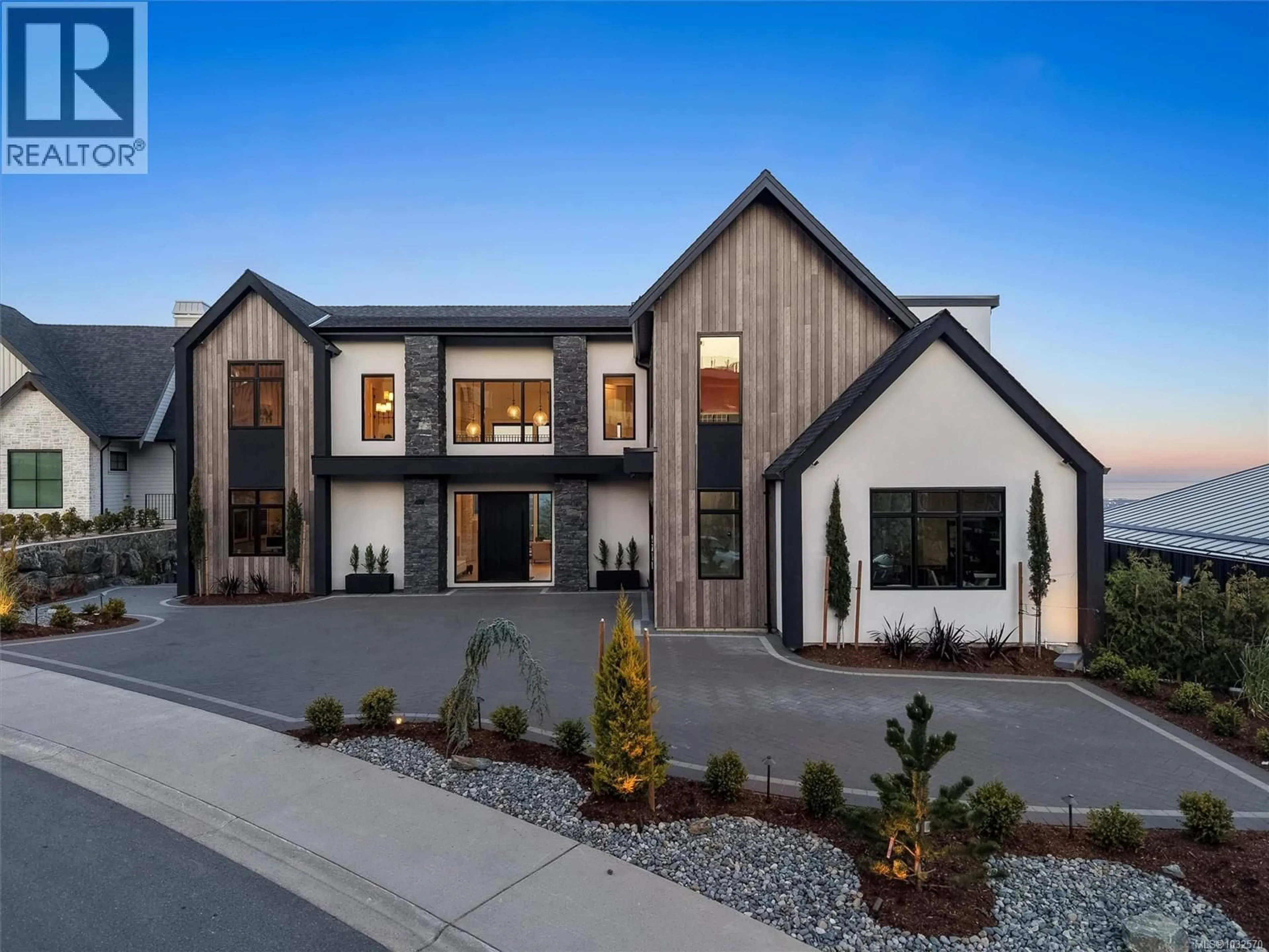 Home with vinyl exterior material, mountain view for 2371 LAIRDS GATE, Langford British Columbia V9B0L2