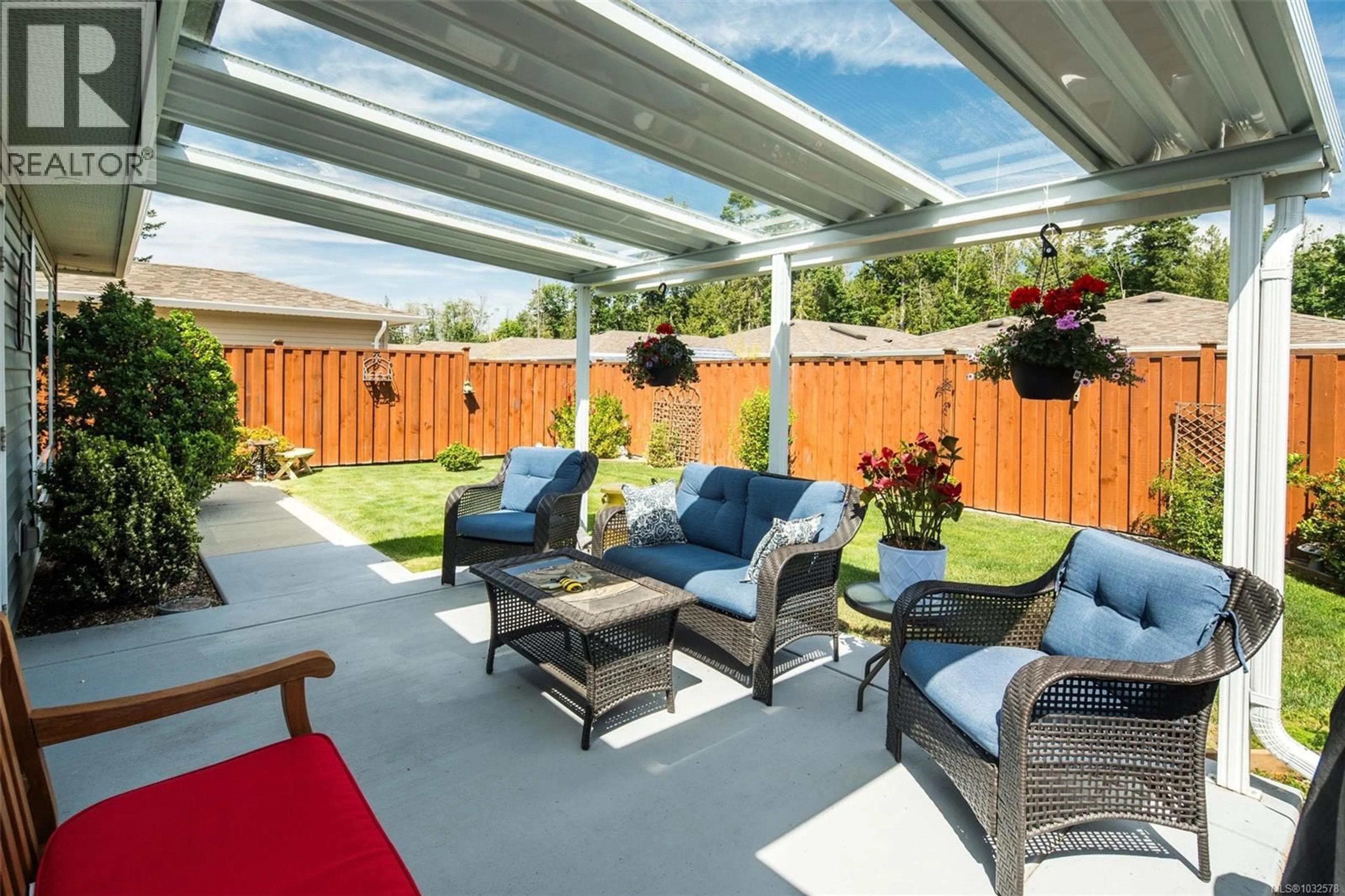 Patio, street for 54 - 7586 TETAYUT ROAD, Central Saanich British Columbia V8M0B4