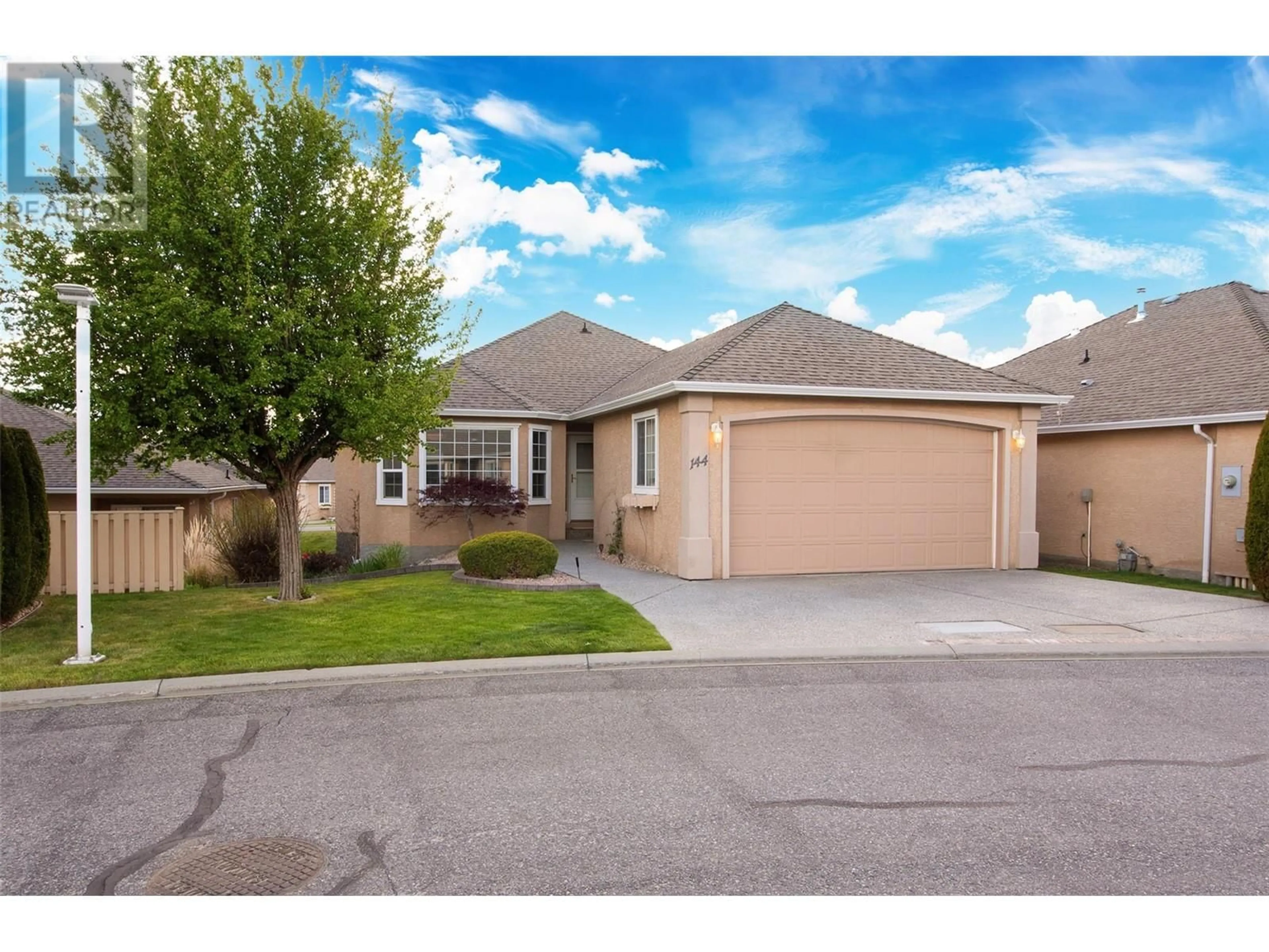 Frontside or backside of a home, the street view for 2250 Louie Drive Unit# 144, Westbank British Columbia V4T2M6