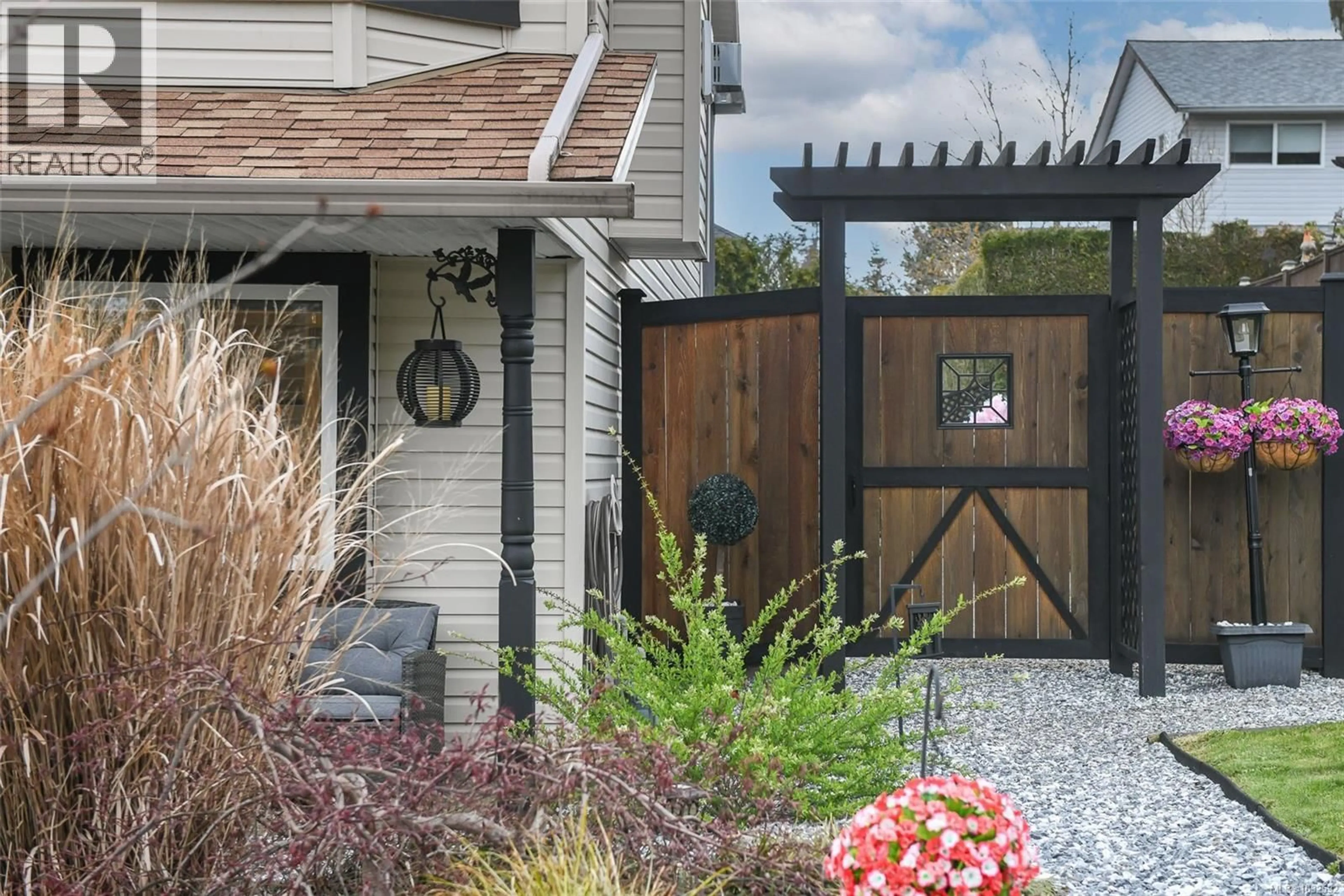 Unknown for 1866 HAWK DRIVE, Courtenay British Columbia V9N8Y8