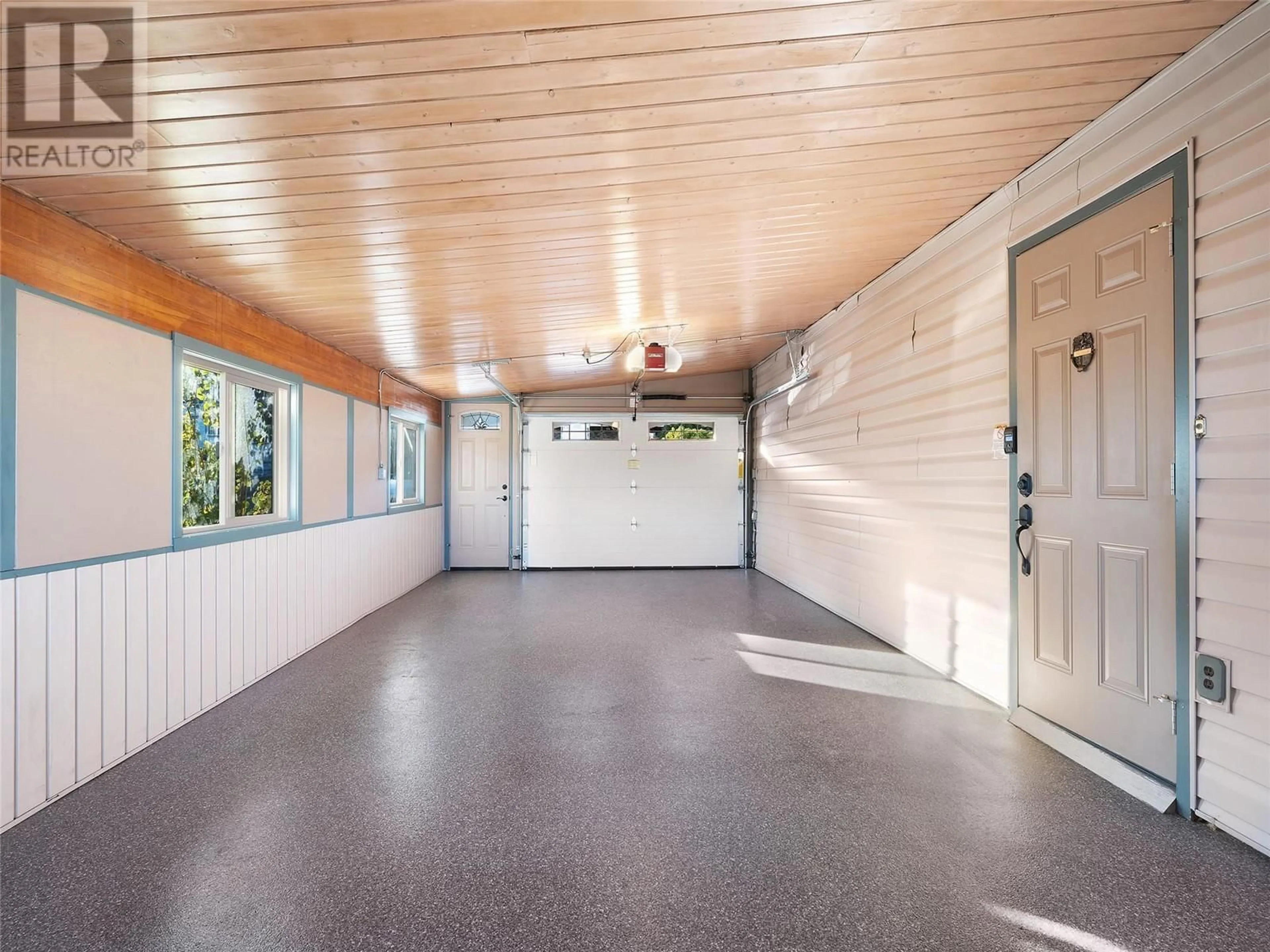 Other indoor space, unknown floor for 8609 Kalview Drive, Coldstream British Columbia V1B1X2