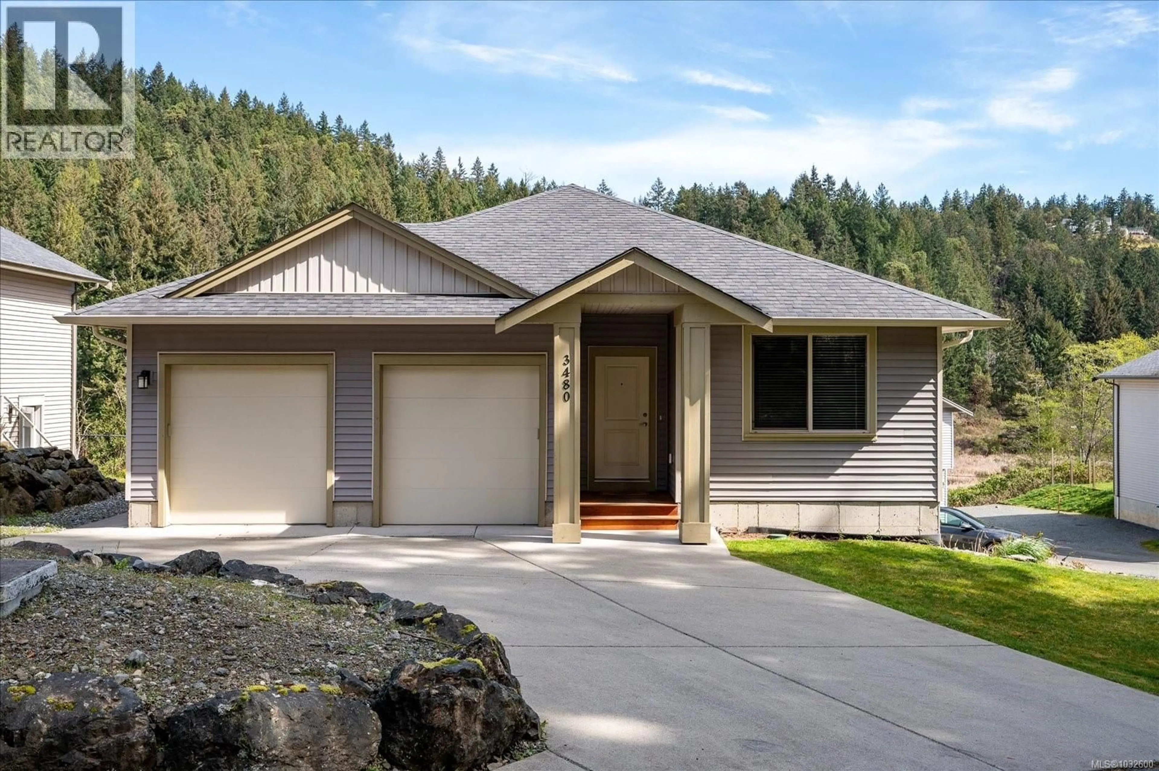 Home with vinyl exterior material, street for 3480 PACIFIC EDGE WAY, Nanaimo British Columbia V9T0H6
