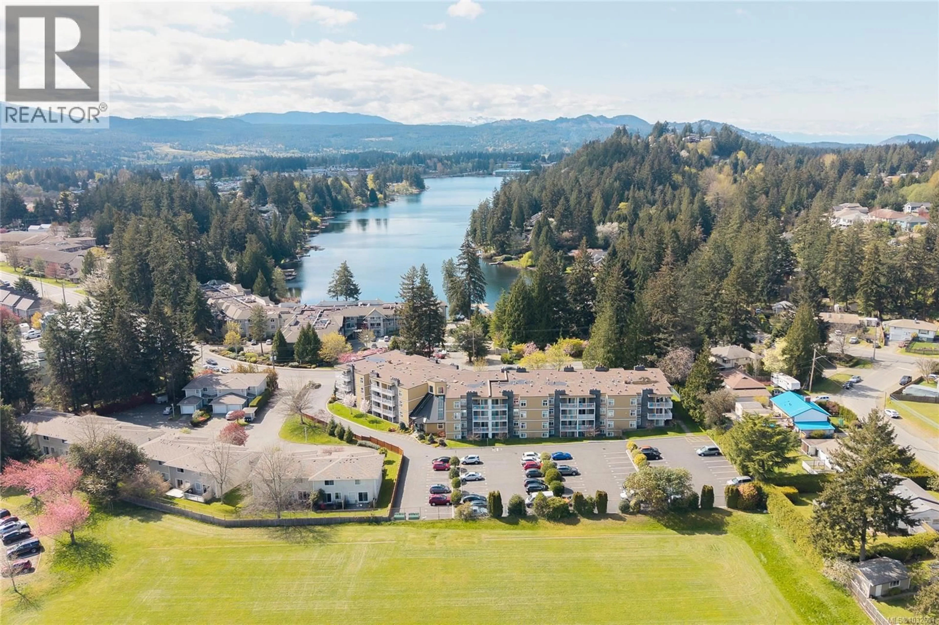 A pic from outside/outdoor area/front of a property/back of a property/a pic from drone, water/lake/river/ocean view for 112 - 3270 ROSS ROAD, Nanaimo British Columbia V9T5J1