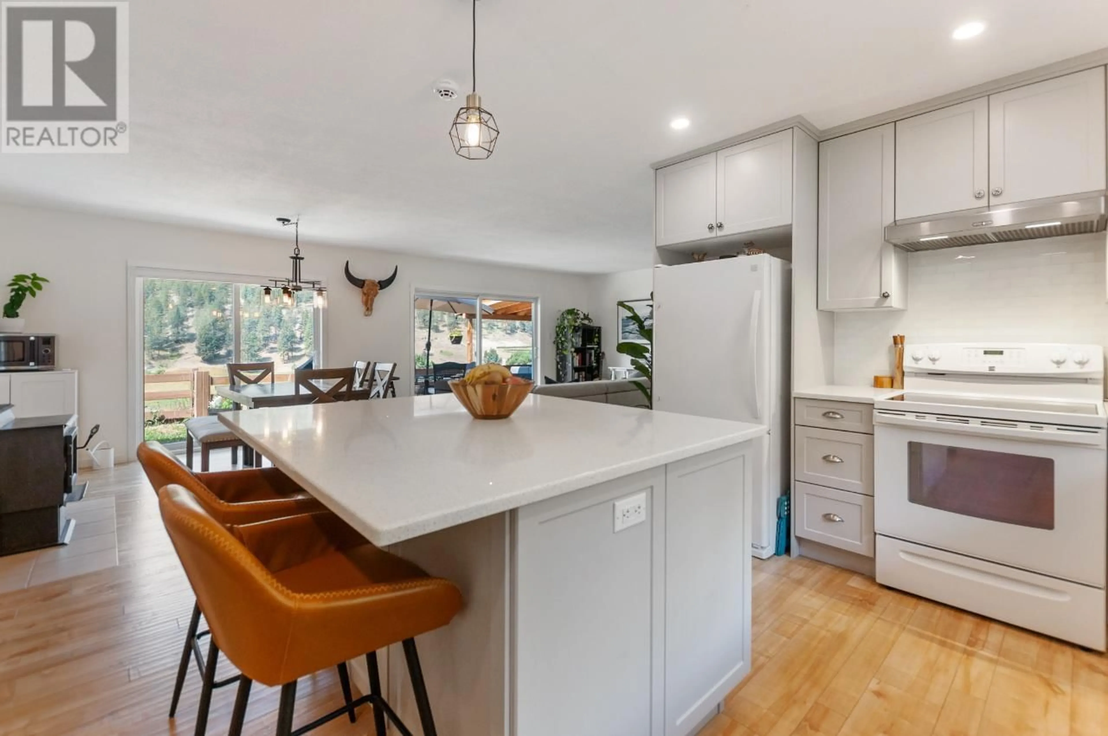 Open concept kitchen for 20245 GARNET VALLEY Road, Summerland British Columbia V0H1Z3