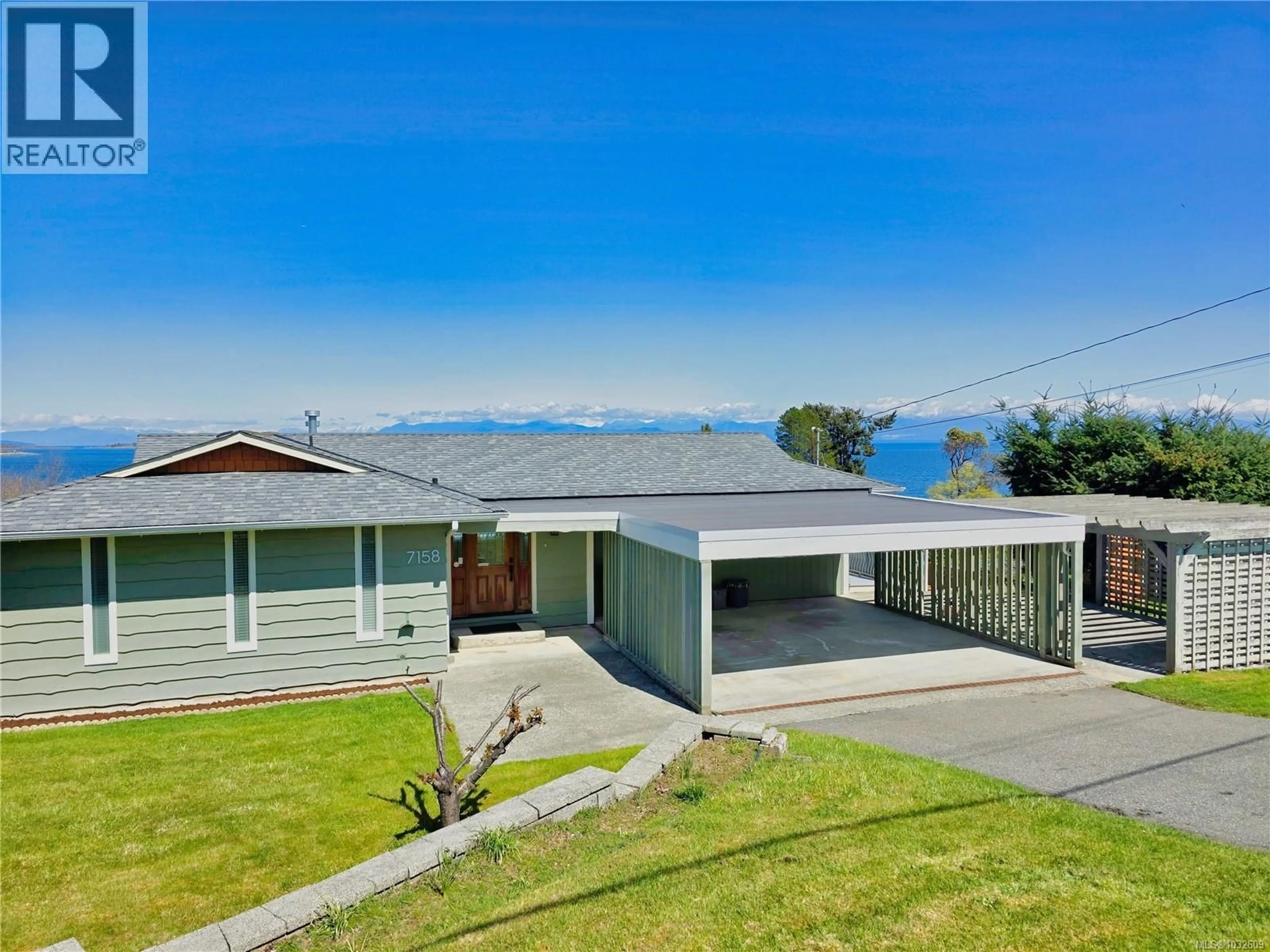 A pic from outside/outdoor area/front of a property/back of a property/a pic from drone, water/lake/river/ocean view for 7158 DICKINSON ROAD, Lantzville British Columbia V0R2H0