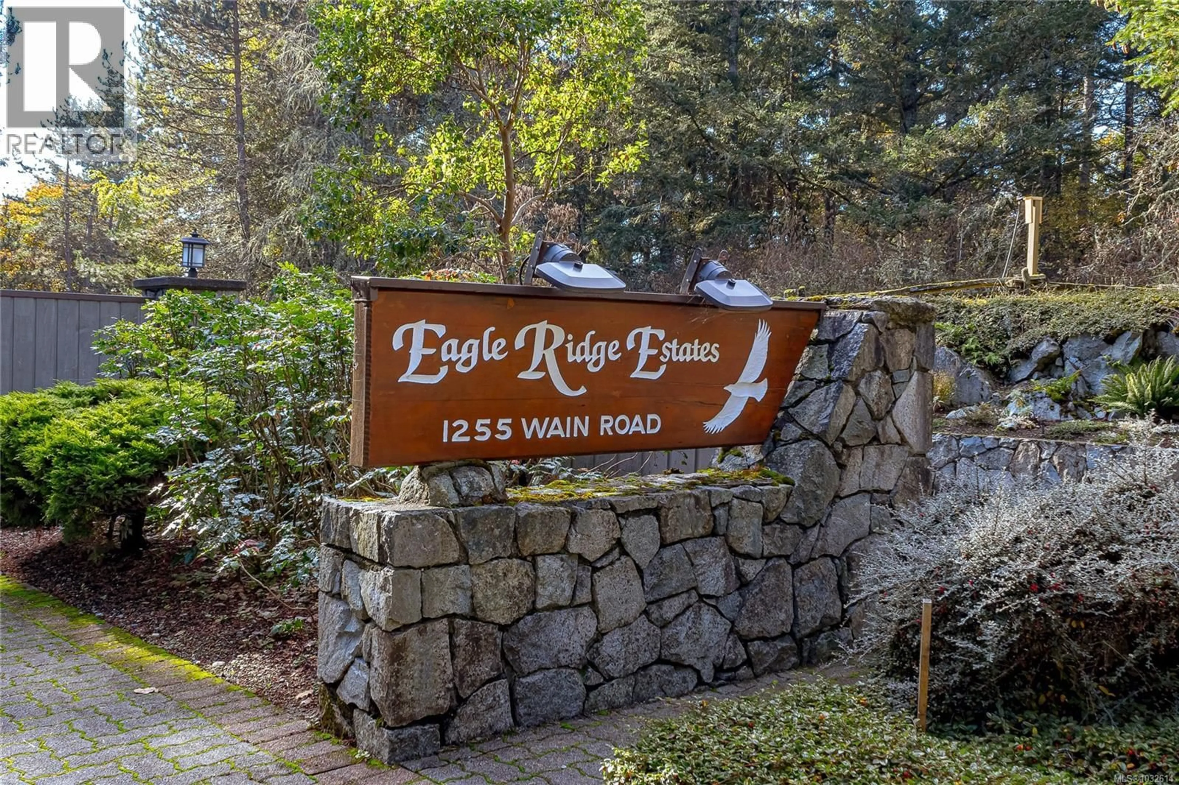 Indoor foyer for 34 - 1255 WAIN ROAD, North Saanich British Columbia V8L4R4