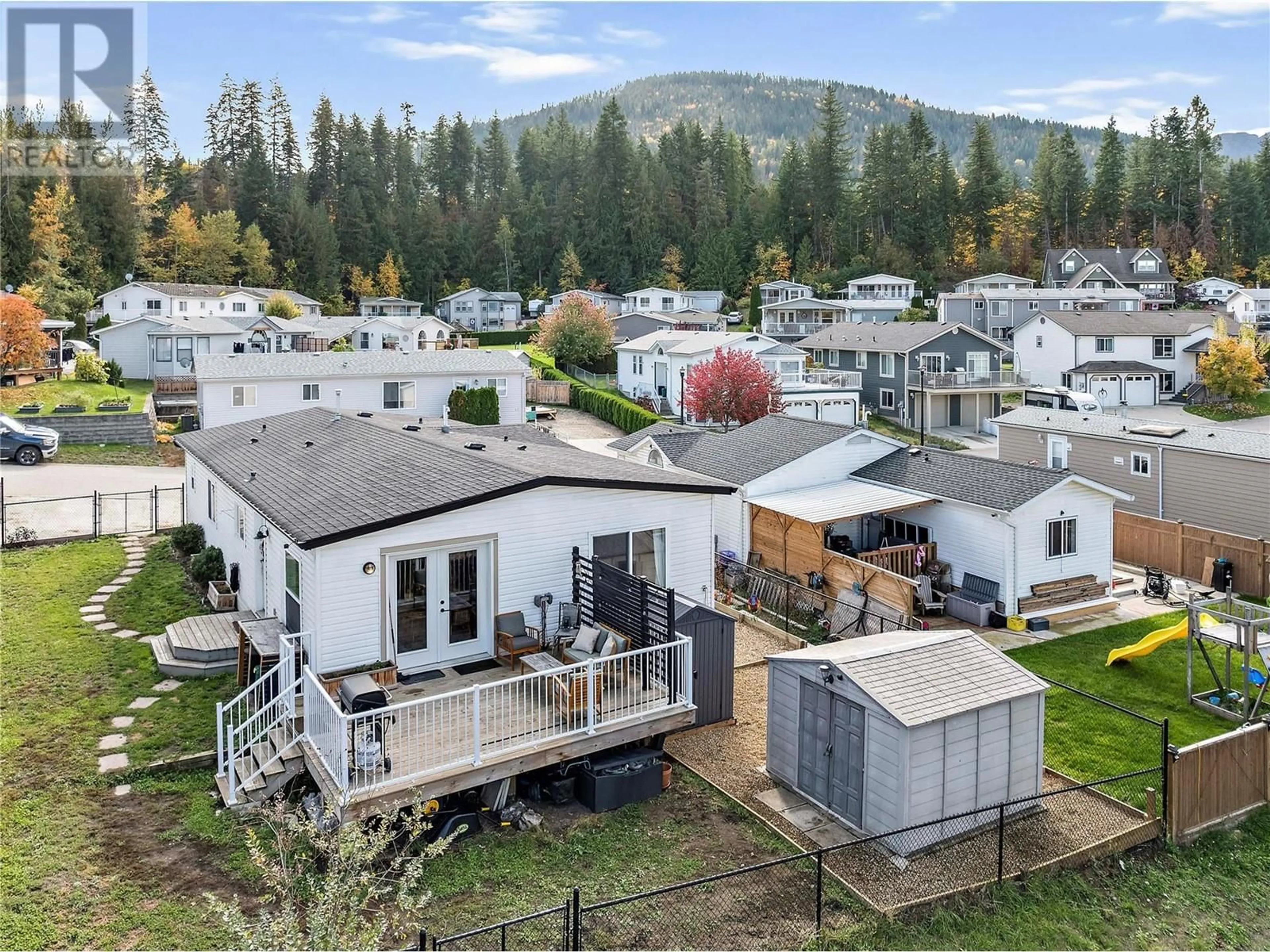 Frontside or backside of a home, cottage for 900 10 Avenue SE Unit# 8, Salmon Arm British Columbia V1E2W6