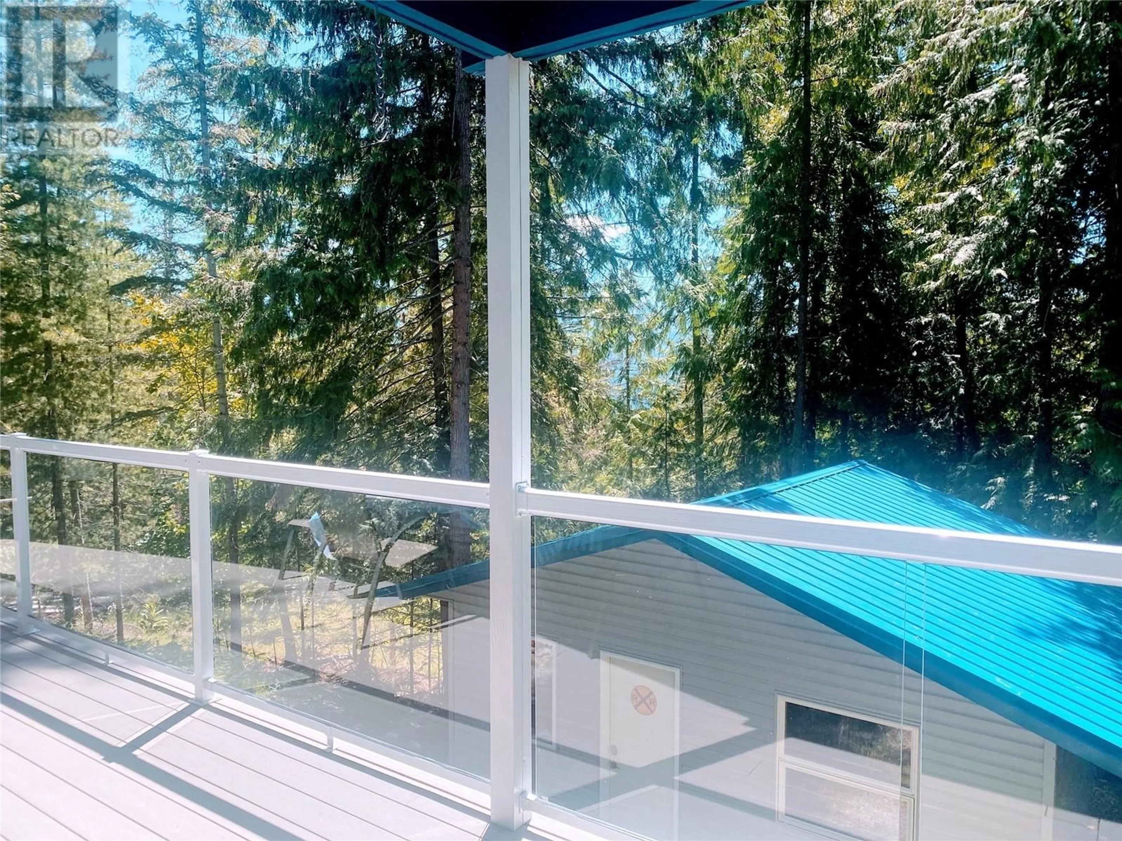 Indoor or outdoor pool for 7316 Aspen Road, Anglemont British Columbia V0E1M8