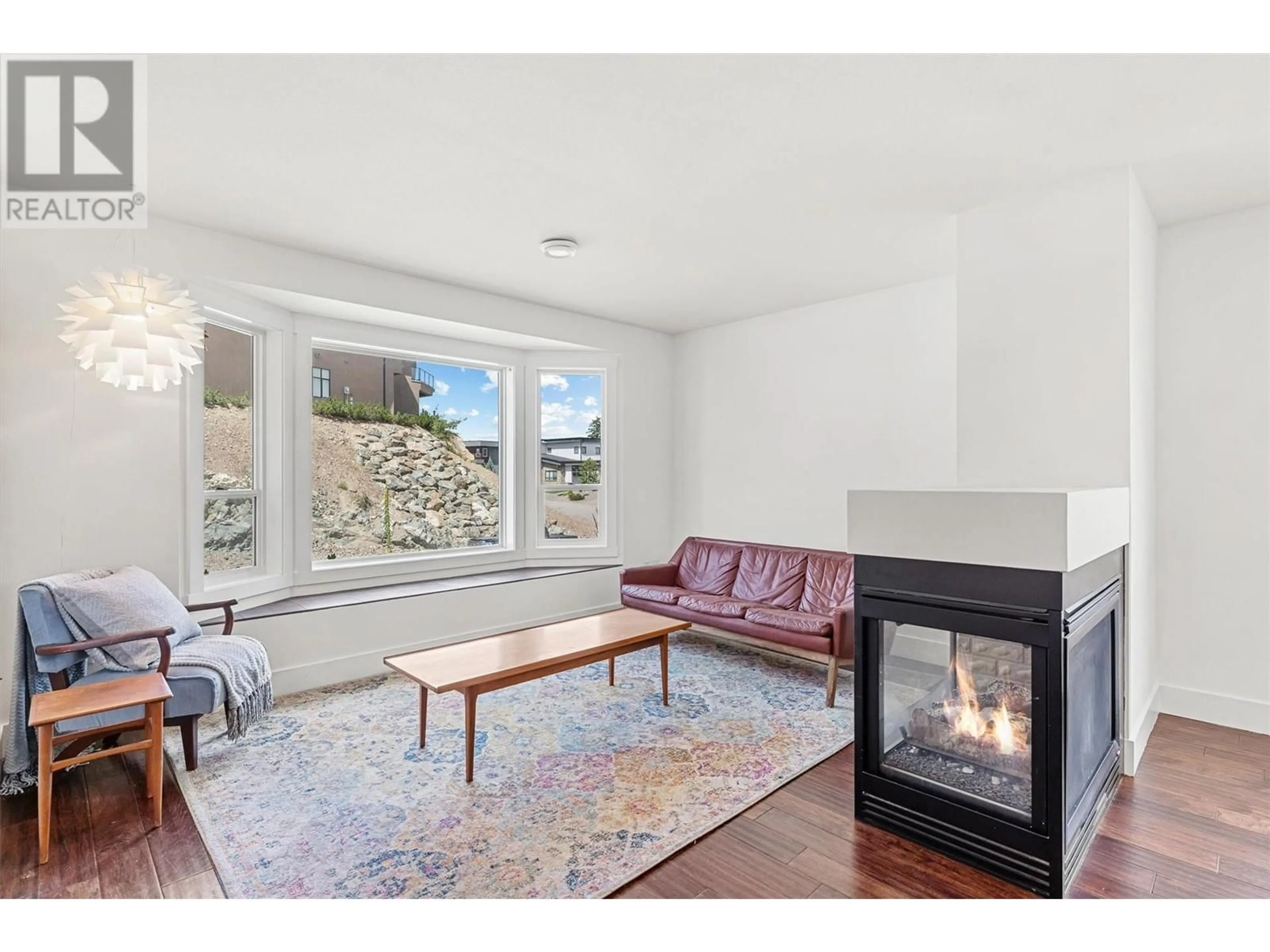 Living room with furniture, unknown for 481 SWAN DRIVE, Kelowna British Columbia V1W5J5