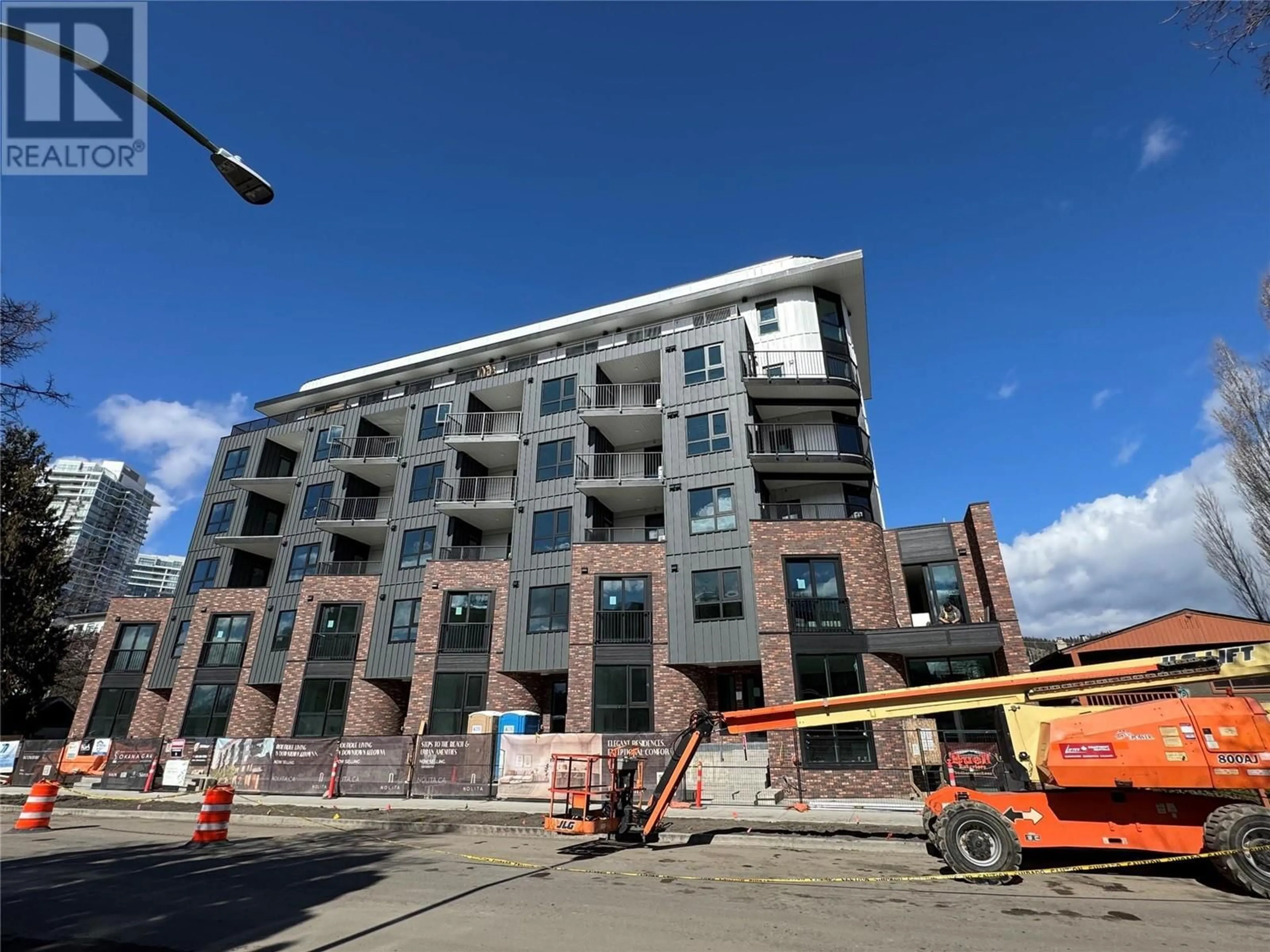 Unknown for 405 - 620 CORONATION AVENUE, Kelowna British Columbia V1Y7A1