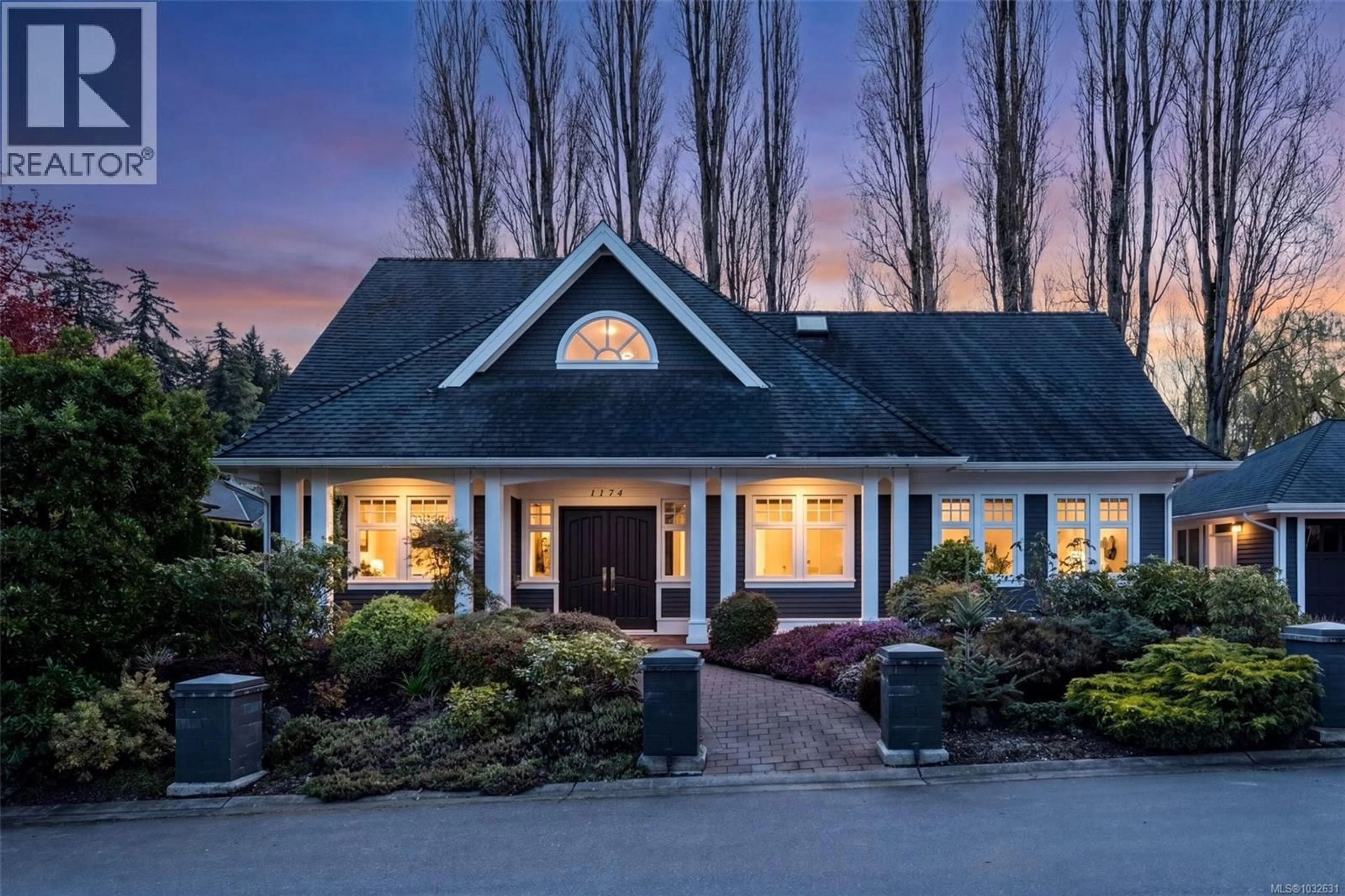 Unknown for 1174 SOUTH VALLEY PLACE, Saanich British Columbia V8Z7Z1