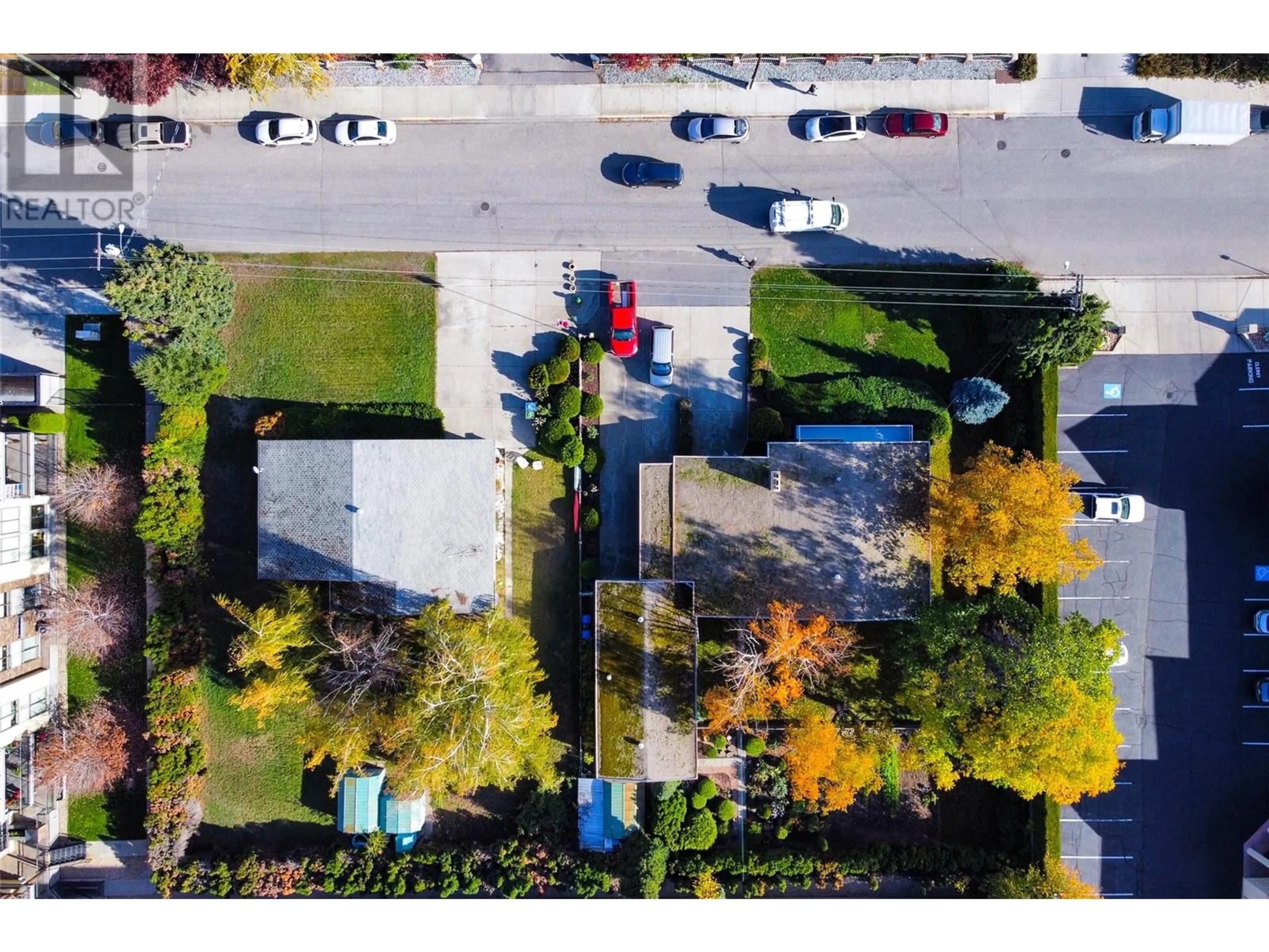 Frontside or backside of a home, the street view for 1956 Barlee Road, Kelowna British Columbia V1Y4S4