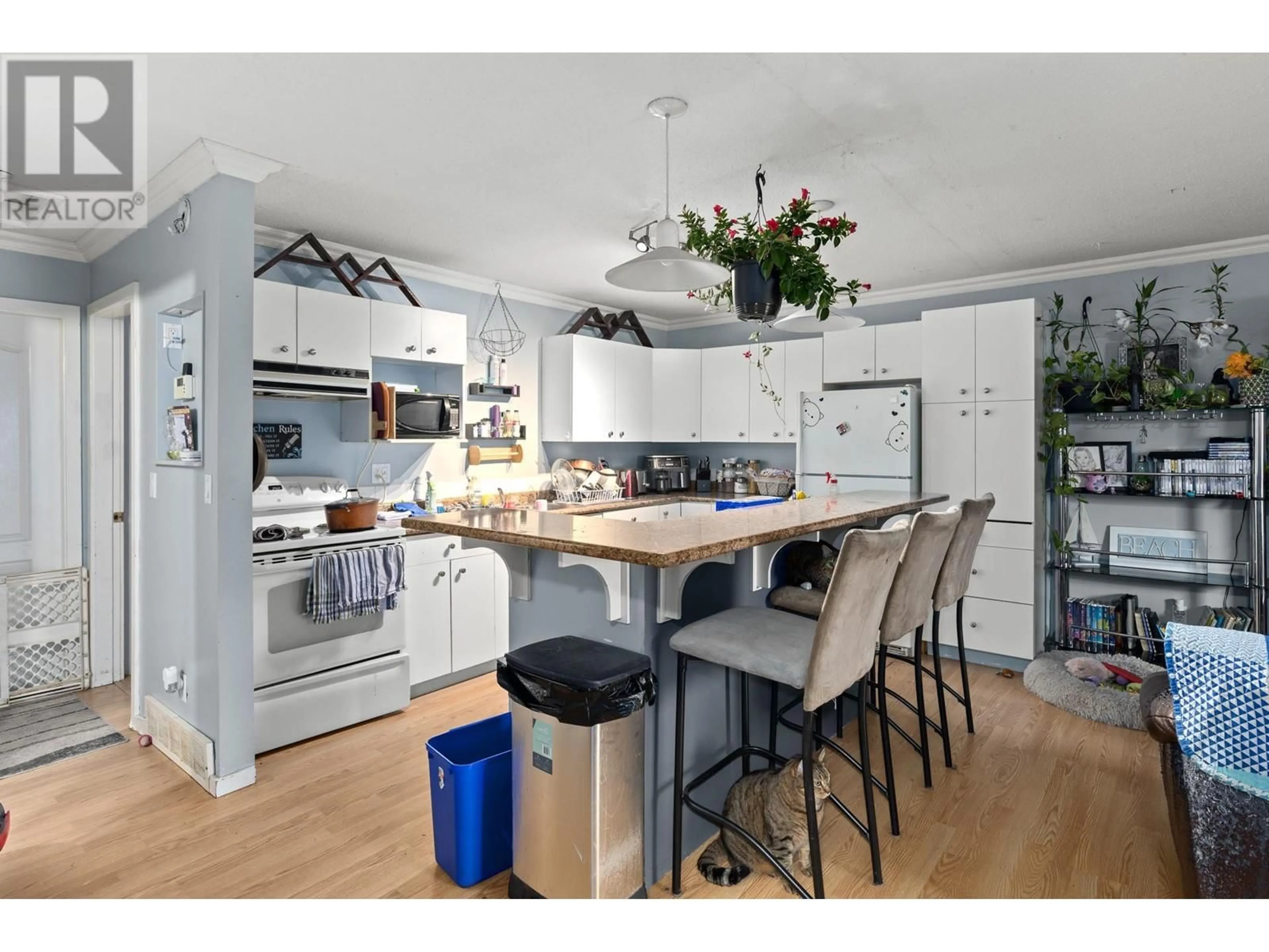 Open concept kitchen for 490B Hein Road Lot# 3, Kelowna British Columbia V1X4A3