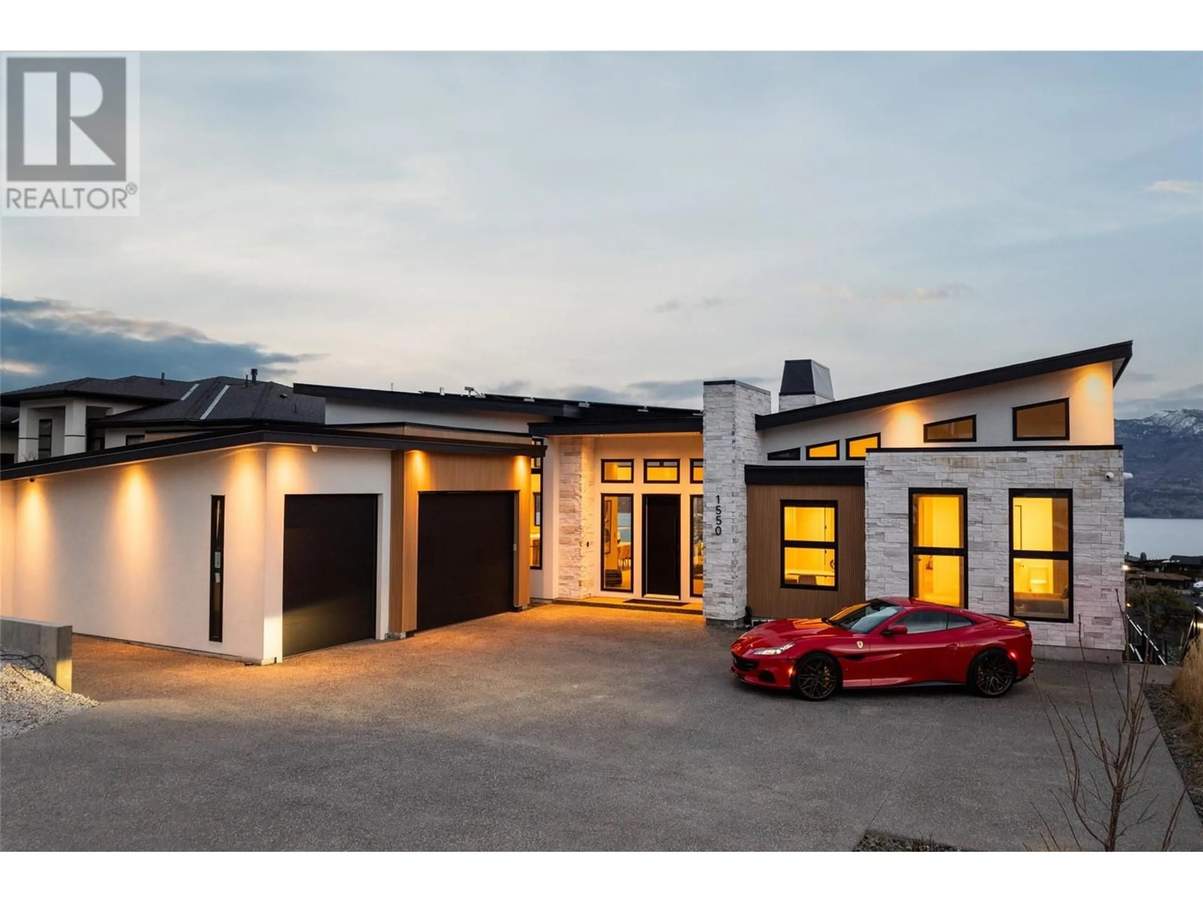 Indoor garage, cement floor for 1550 Viognier Drive, West Kelowna British Columbia V4T3B5