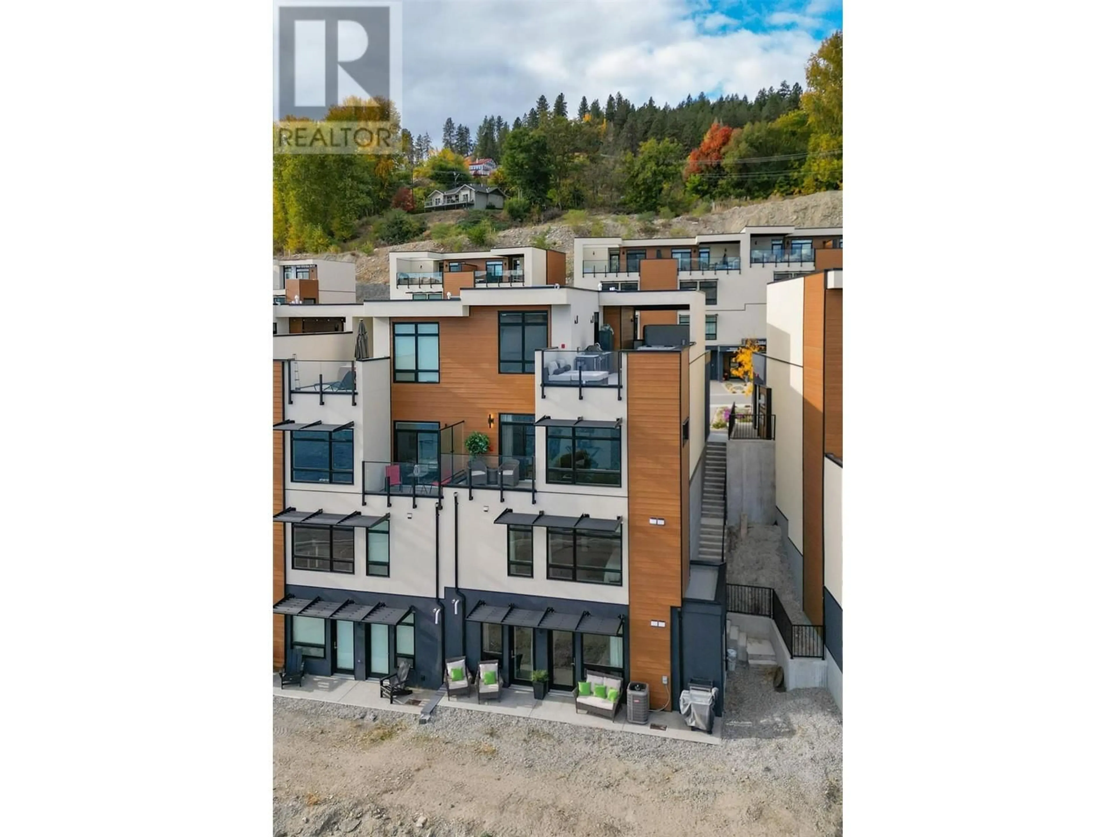 A pic from exterior of the house or condo, the front or back of building for 5991 Princess Street, Peachland British Columbia V0H1X7