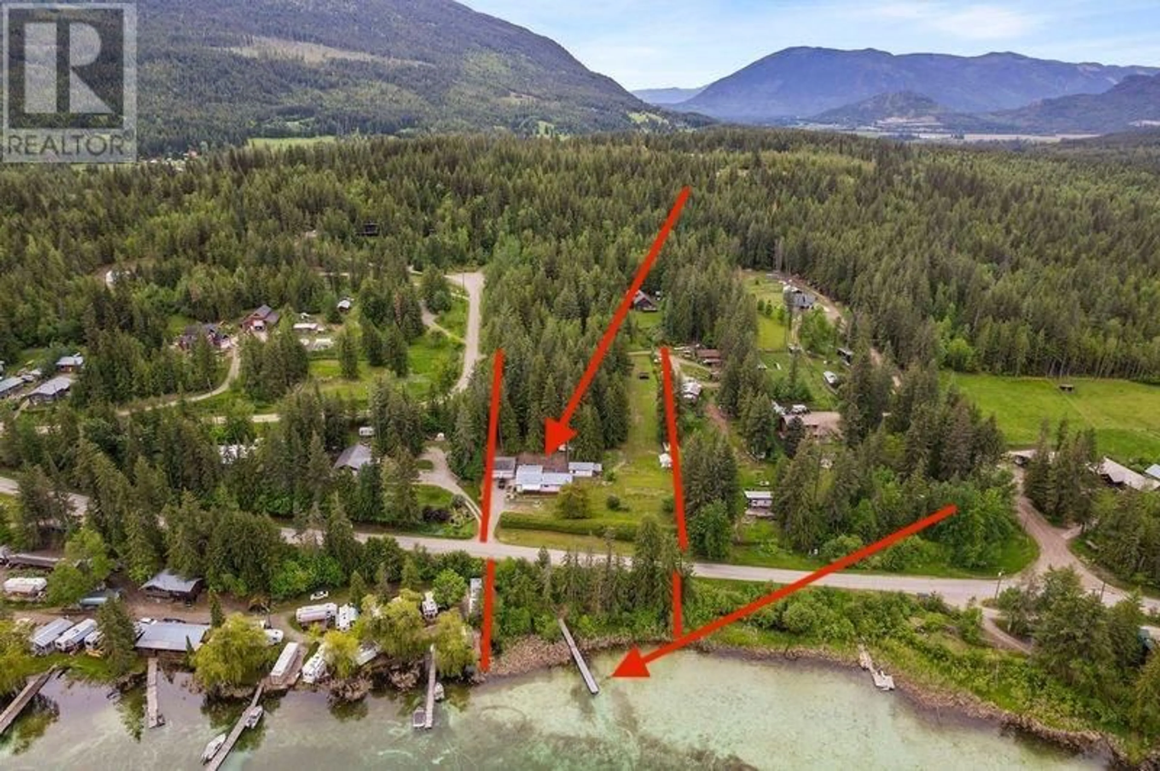 A pic from outside/outdoor area/front of a property/back of a property/a pic from drone, water/lake/river/ocean view for 2885 WHITE LAKE ROAD, Sorrento British Columbia V0E2W0