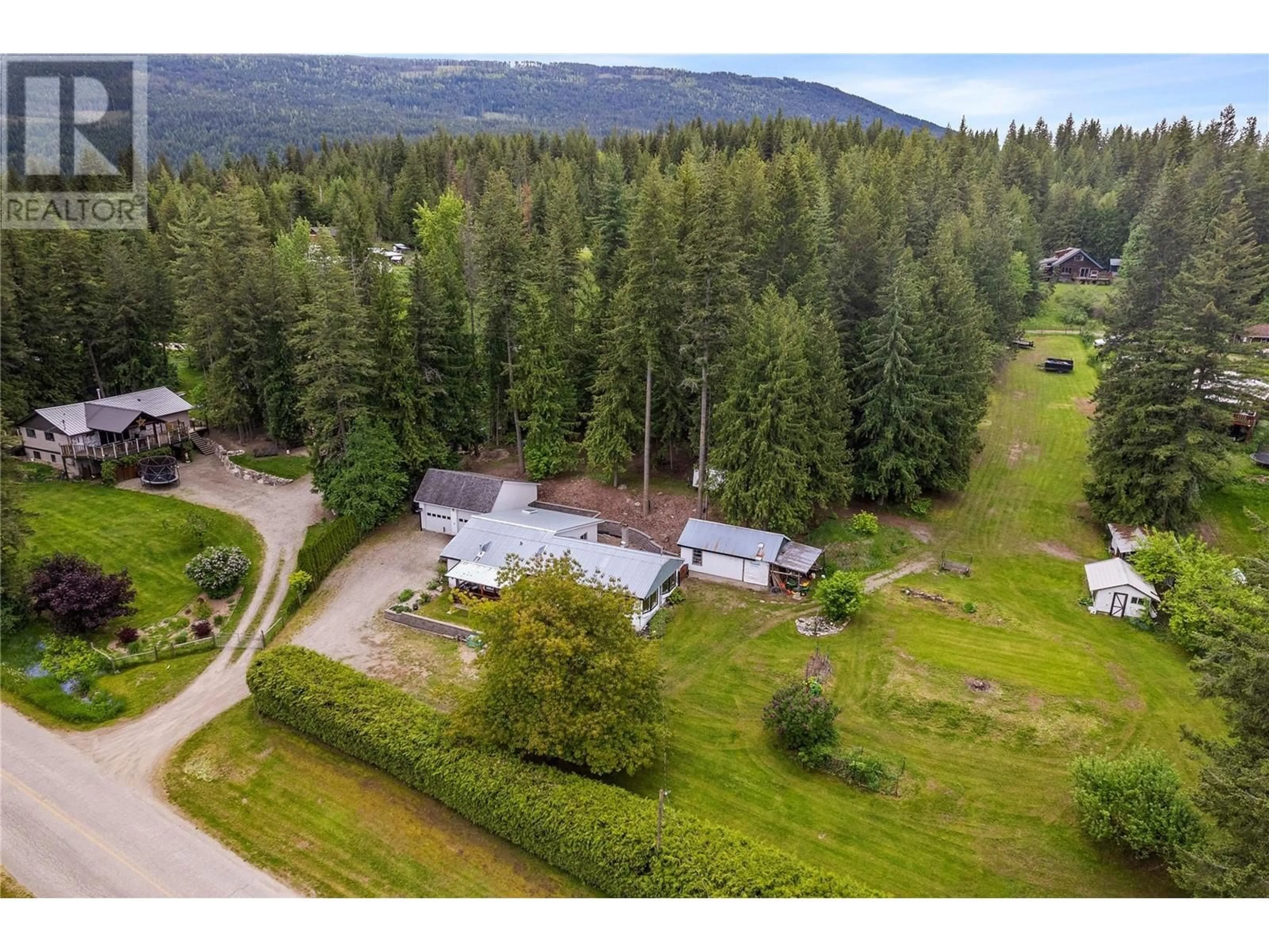 A pic from outside/outdoor area/front of a property/back of a property/a pic from drone, forest/trees view for 2885 WHITE LAKE ROAD, Sorrento British Columbia V0E2W0