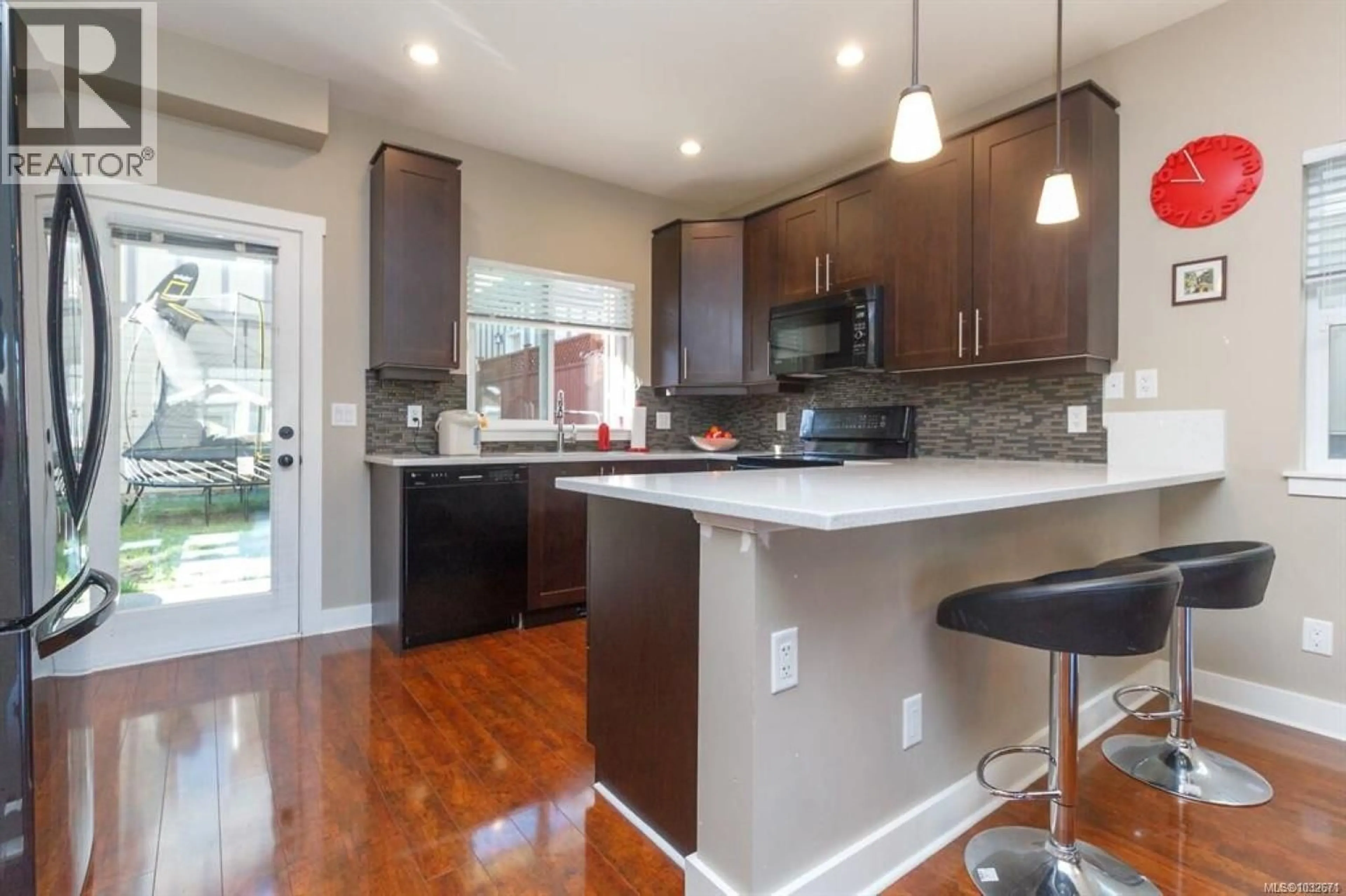 Open concept kitchen, unknown for 1227 FRESHWATER CRESCENT, Langford British Columbia V9B0L9