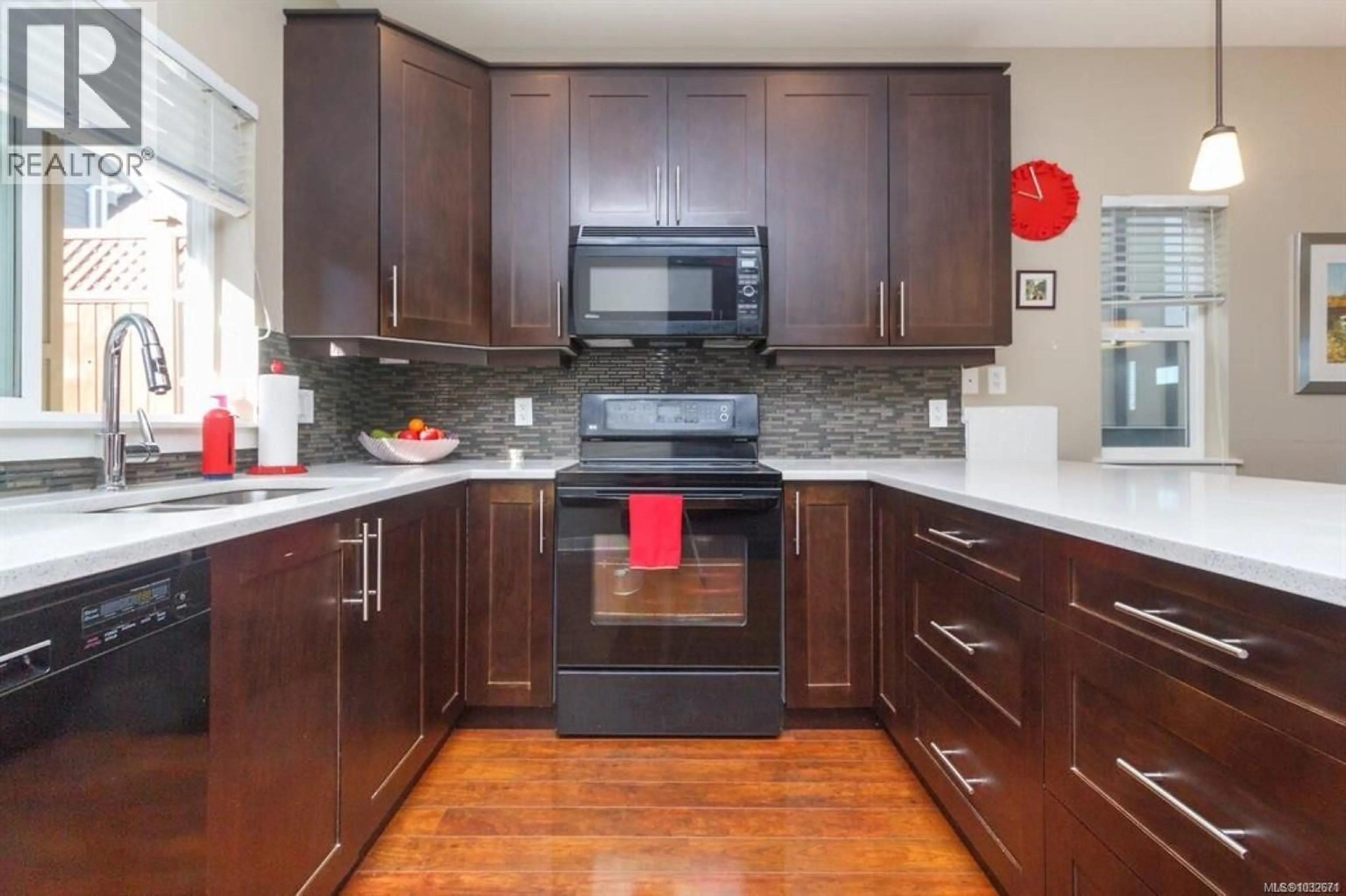 Standard kitchen, unknown for 1227 FRESHWATER CRESCENT, Langford British Columbia V9B0L9