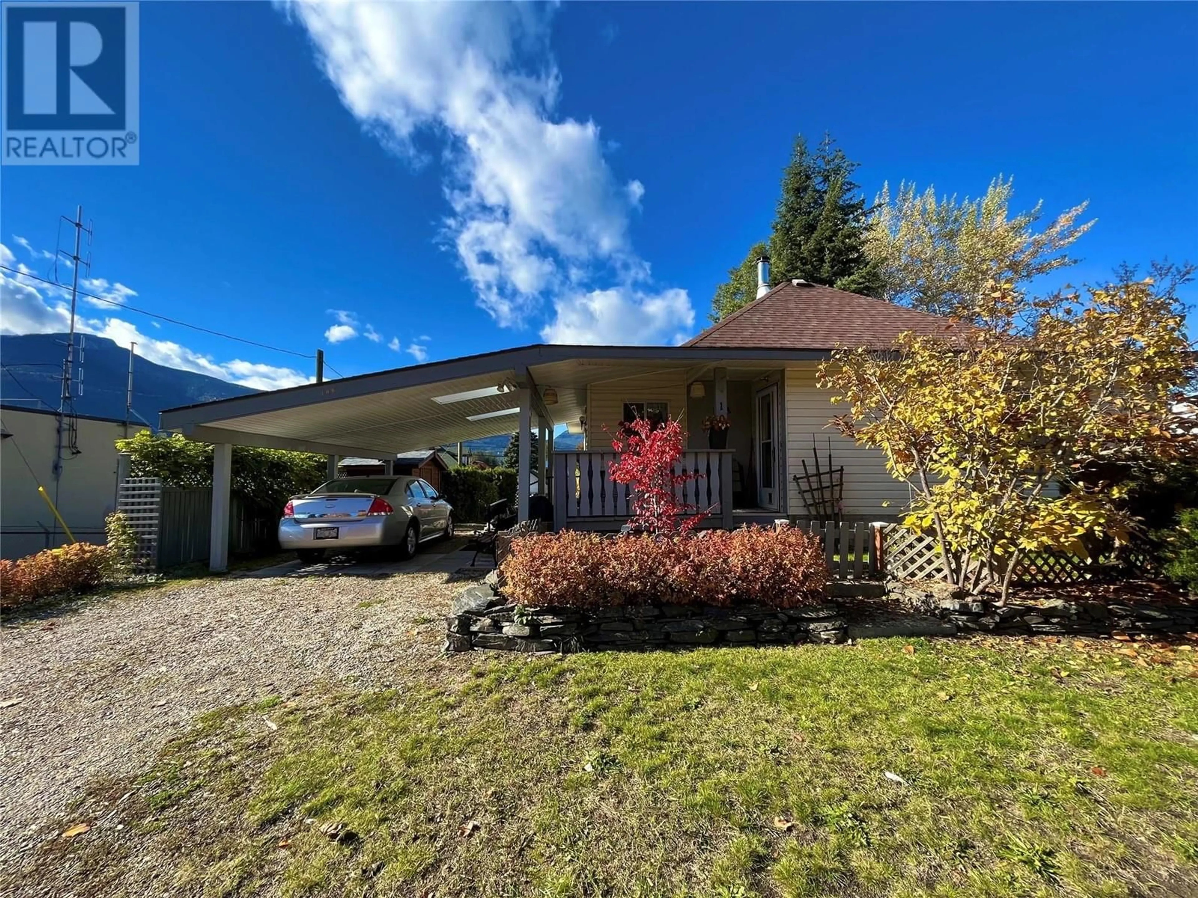 Frontside or backside of a home, cottage for 108 3rd Avenue NW, Nakusp British Columbia V0G1R0