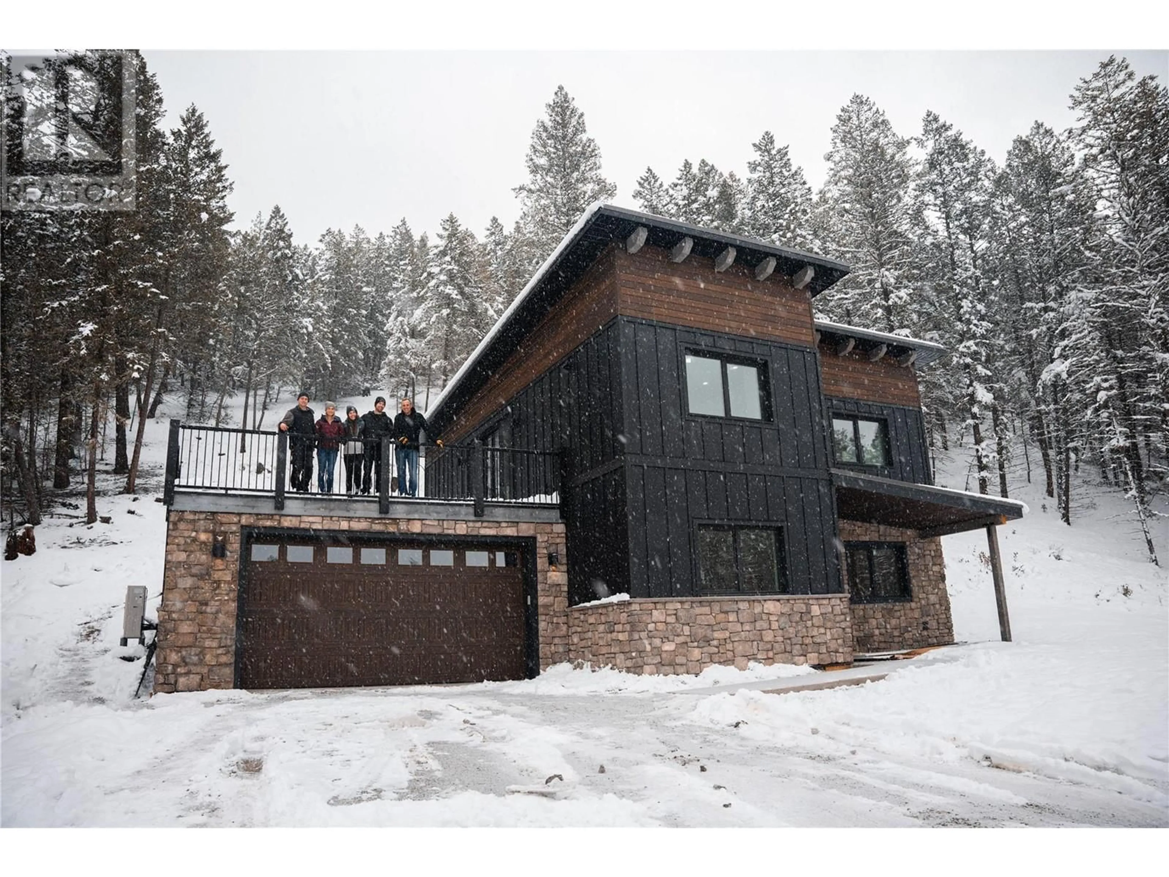 Home with brick exterior material, building for 4834 MOUNTAIN VIEW DRIVE, Fairmont Hot Springs British Columbia V0B1L1